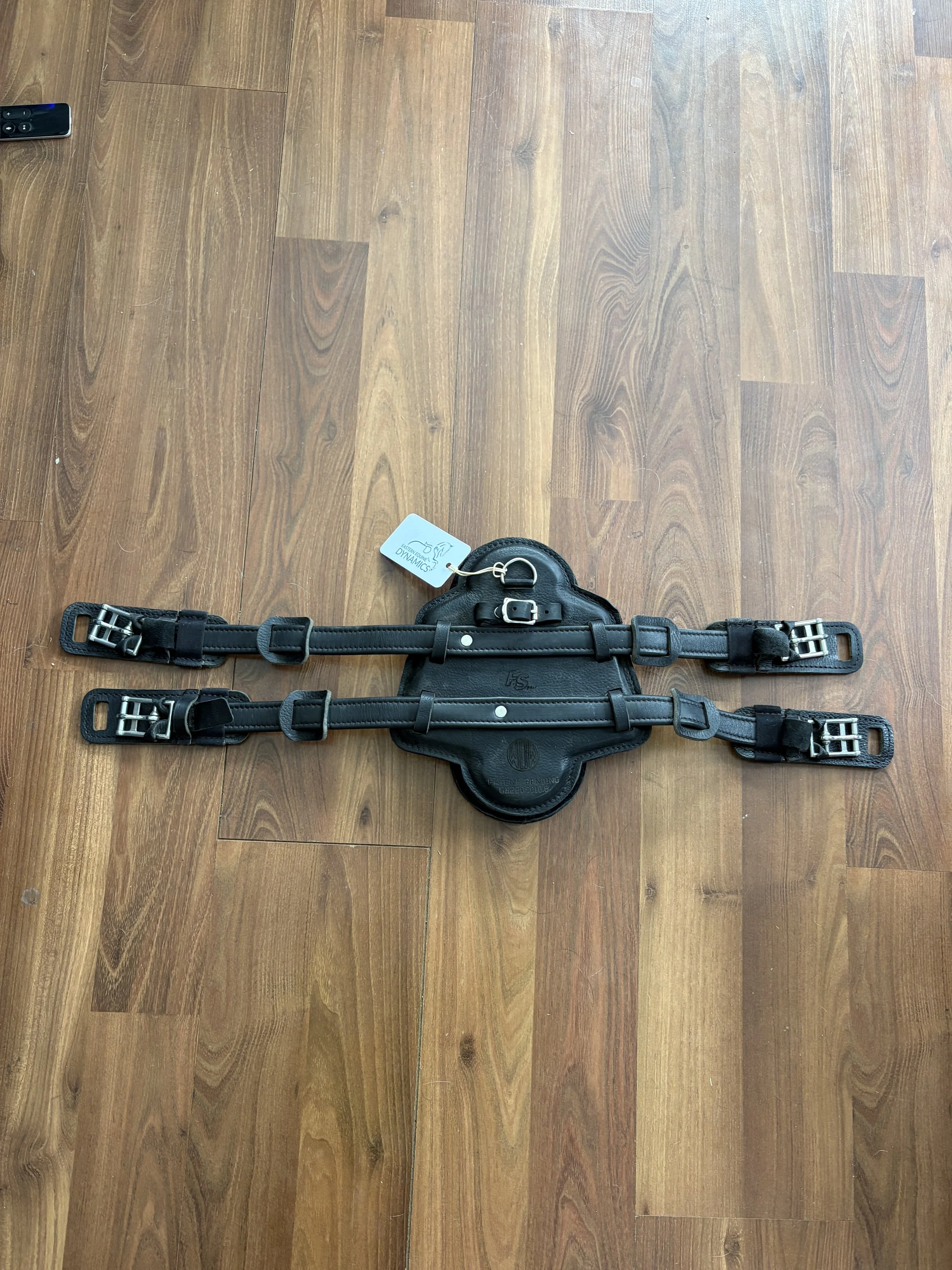 WOW Free Space Girth 24" Black -USED