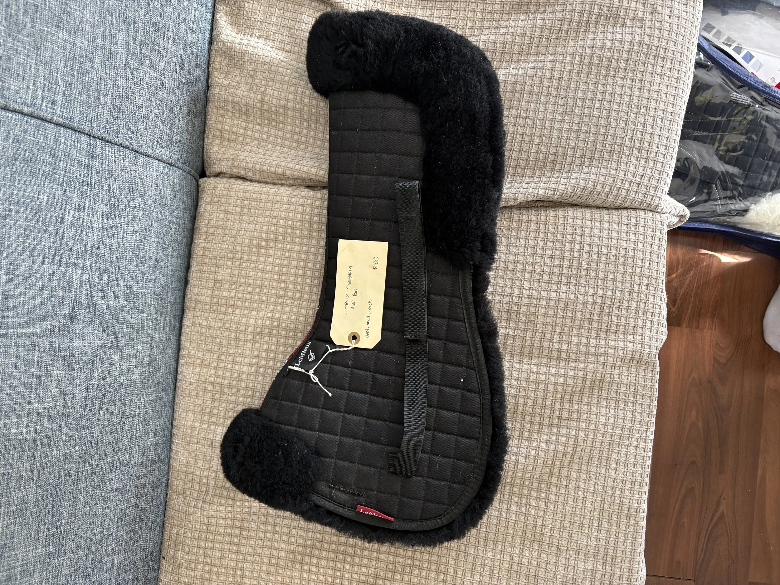 Lemieux Sheepskin Small Half Pad -Black