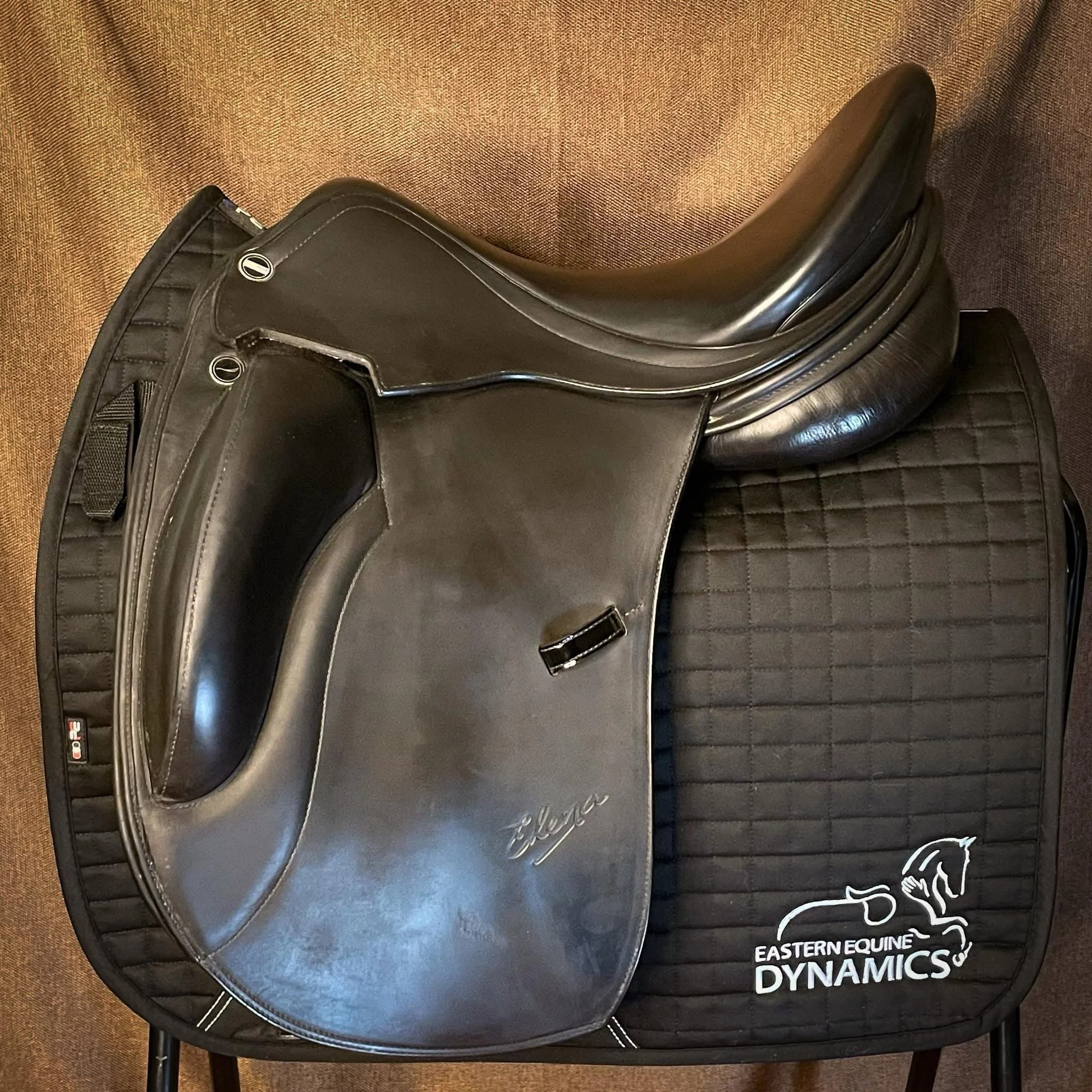 Erreplus Elena Dressage Saddle 17.5"