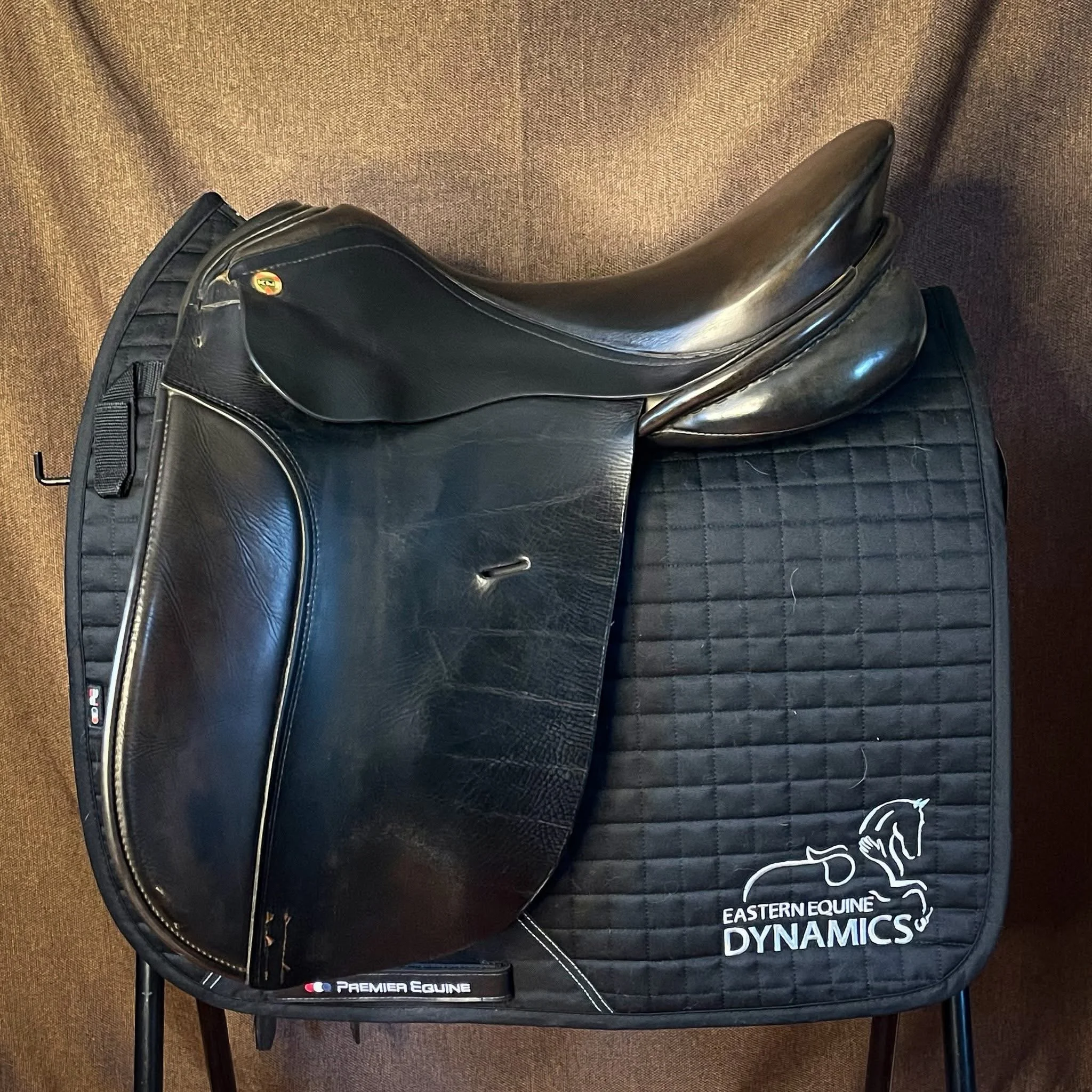 KN Symphonie Dressage Saddle 17.5"
