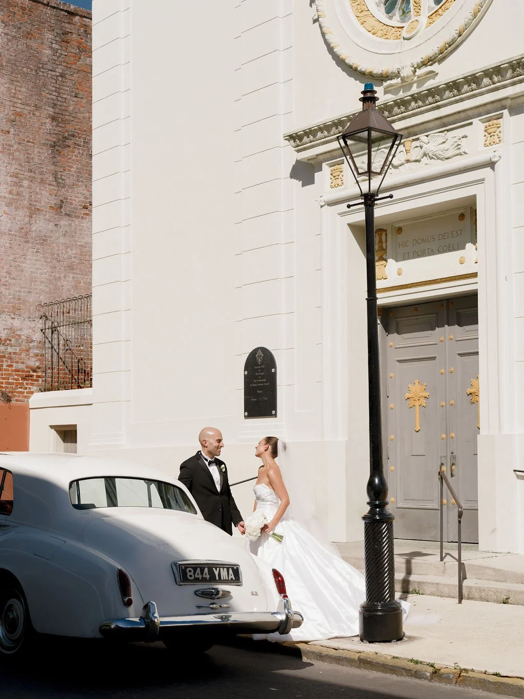 NewOrleans-Louisiana-FrenchQuarter-Marche-Wedding-Haley+Richard-SajePhotography-19.jpg