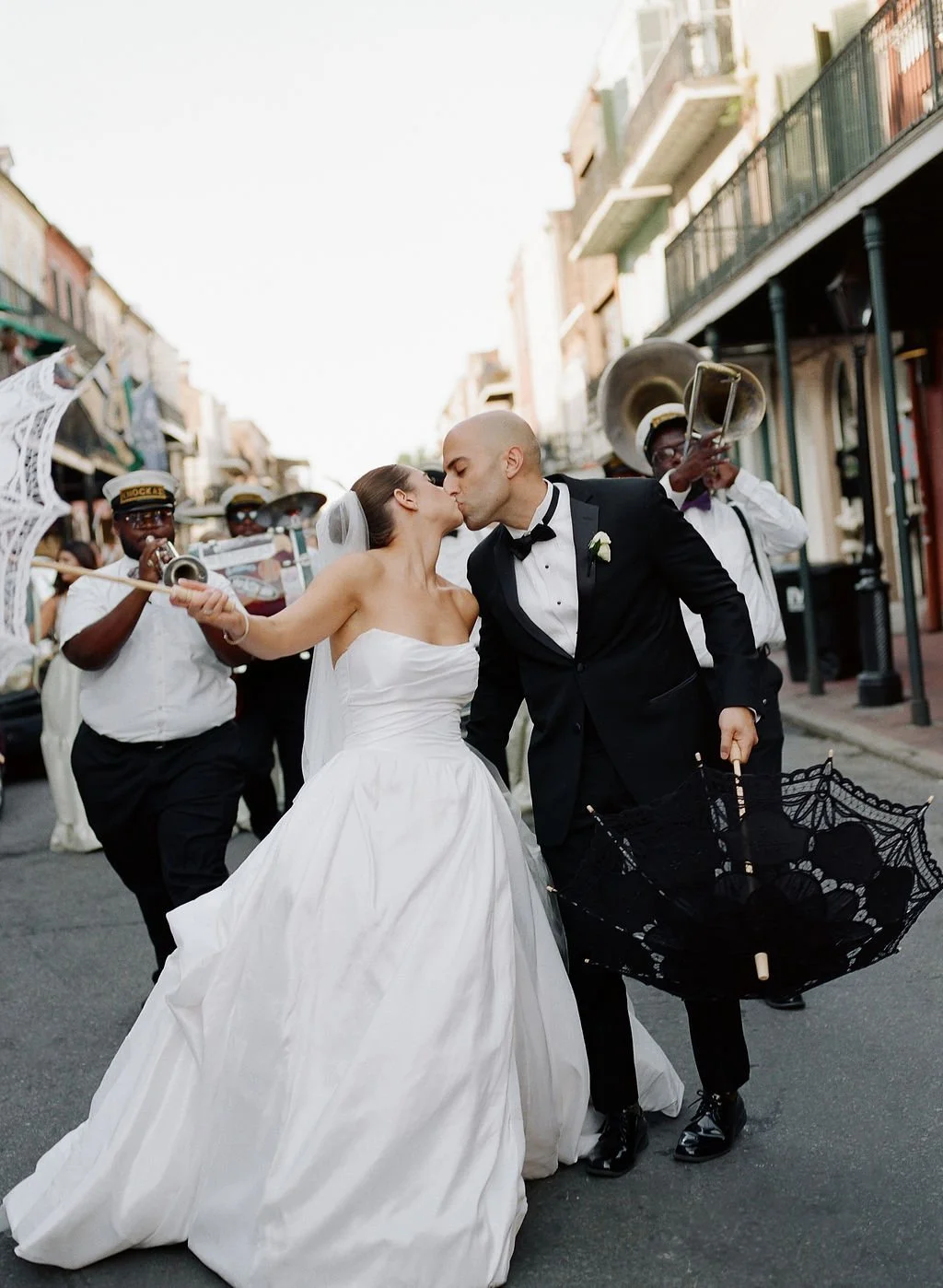 NewOrleans-Louisiana-FrenchQuarter-Marche-Wedding-Haley+Richard-SajePhotography-60.jpg