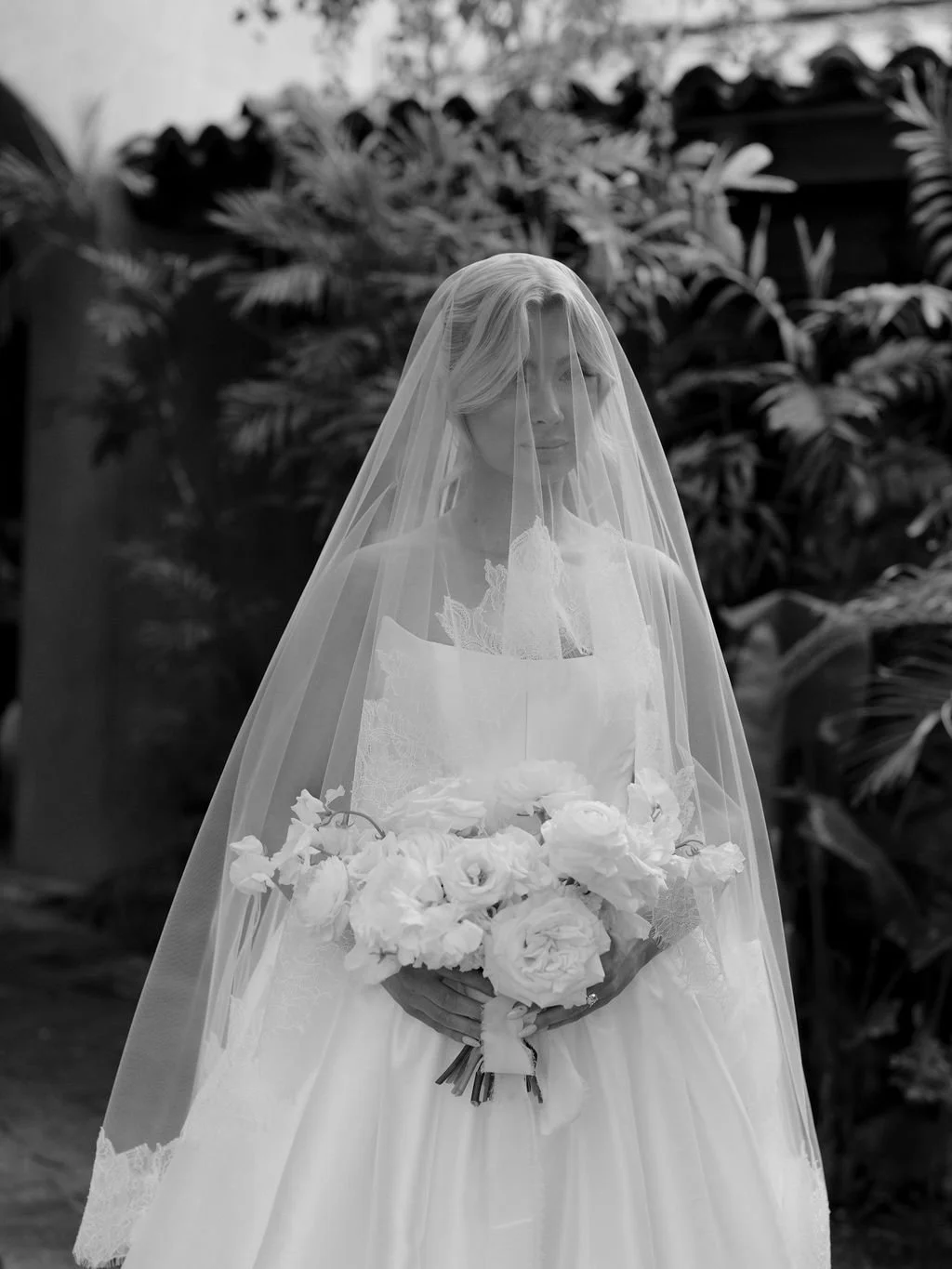 Scottsdale-Arizona-RoyalPalms-Wedding-Brian+Amanda-SajePhotography-29.jpg