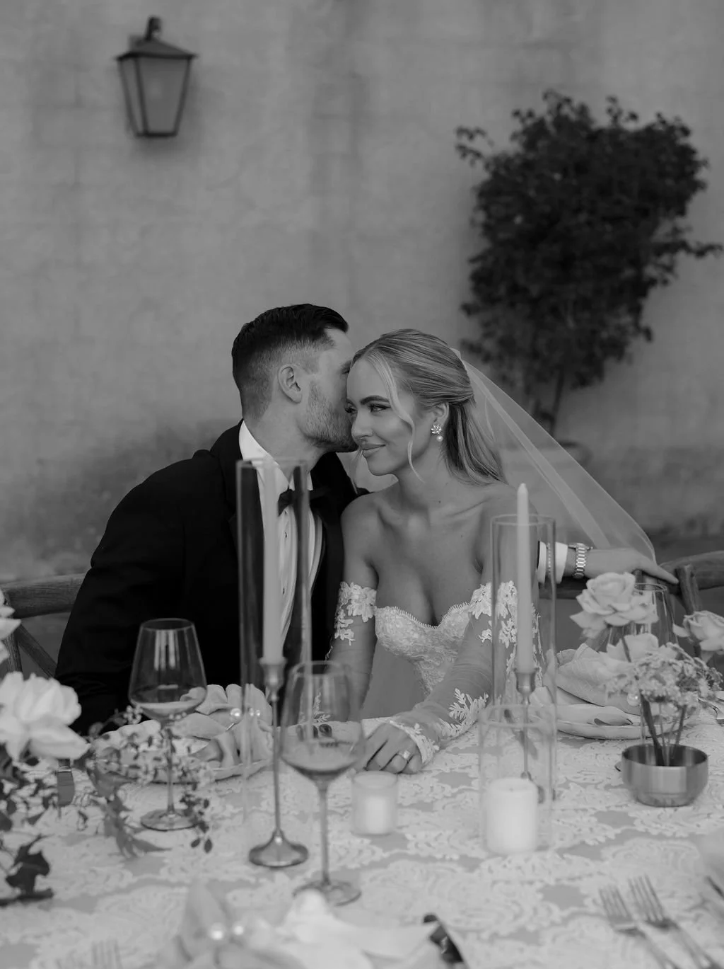 Kayley+Brock-ReneatTlaquepaque-Sedona-Wedding-SajePhotography-14.jpg