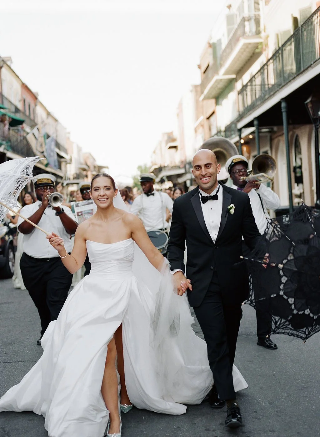 NewOrleans-Louisiana-FrenchQuarter-Marche-Wedding-Haley+Richard-SajePhotography-59.jpg