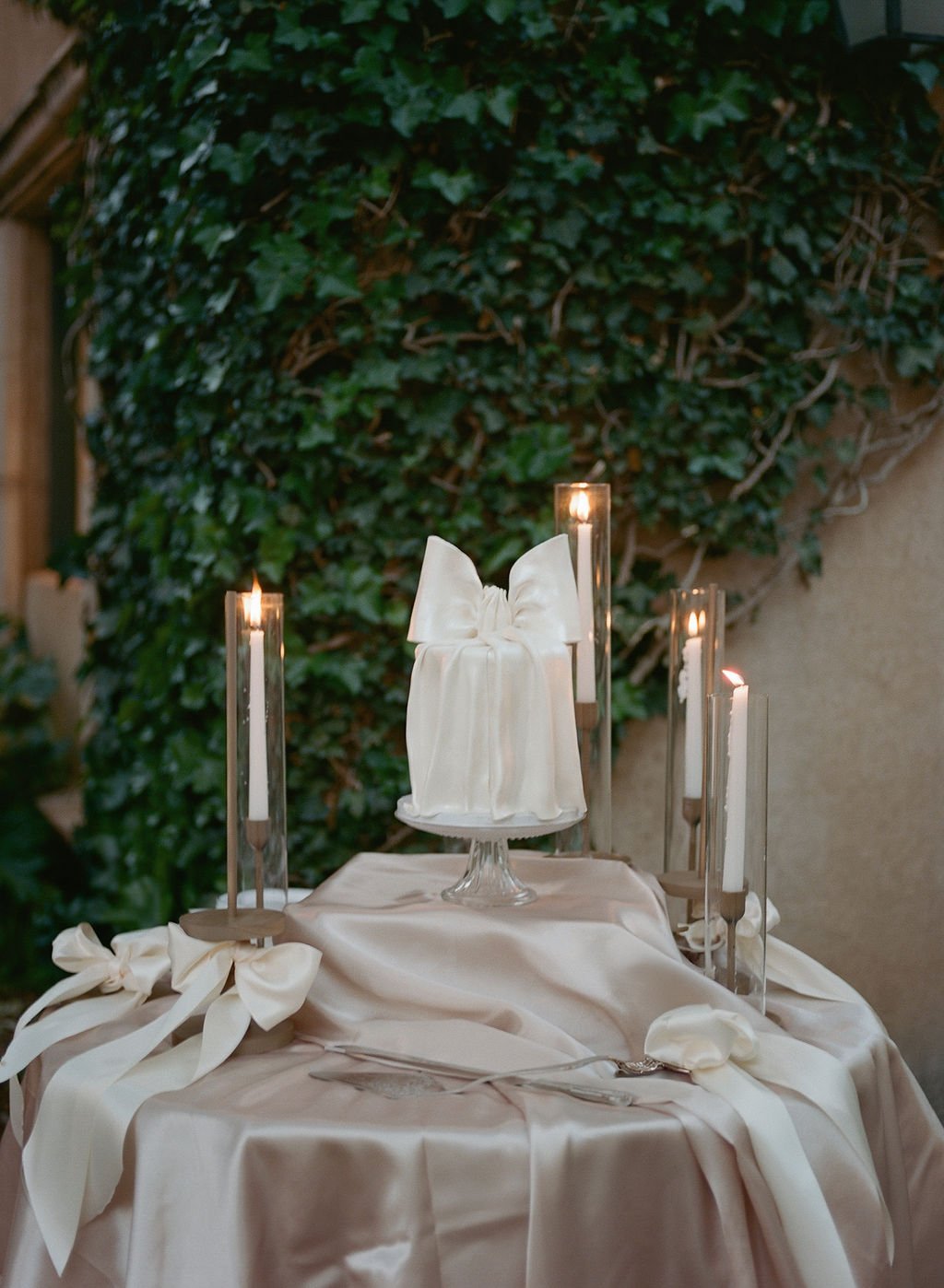 Kayley+Brock-ReneatTlaquepaque-Sedona-Wedding-SajePhotography-116.jpg