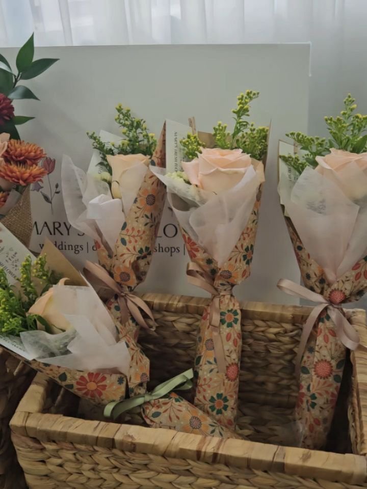 March is blooming @vjosacafe 🌸✨️

Join us for a flower pop up shop inside the cafe this Saturday. Grab your favorite coffee and seasonal flower bouquets 💐🩷

🗓 March 14, Saturday 
⏰️ 10am-3pm 
📍1010 W 35th St, Suite 201, Chicago, IL, 60609

Some 