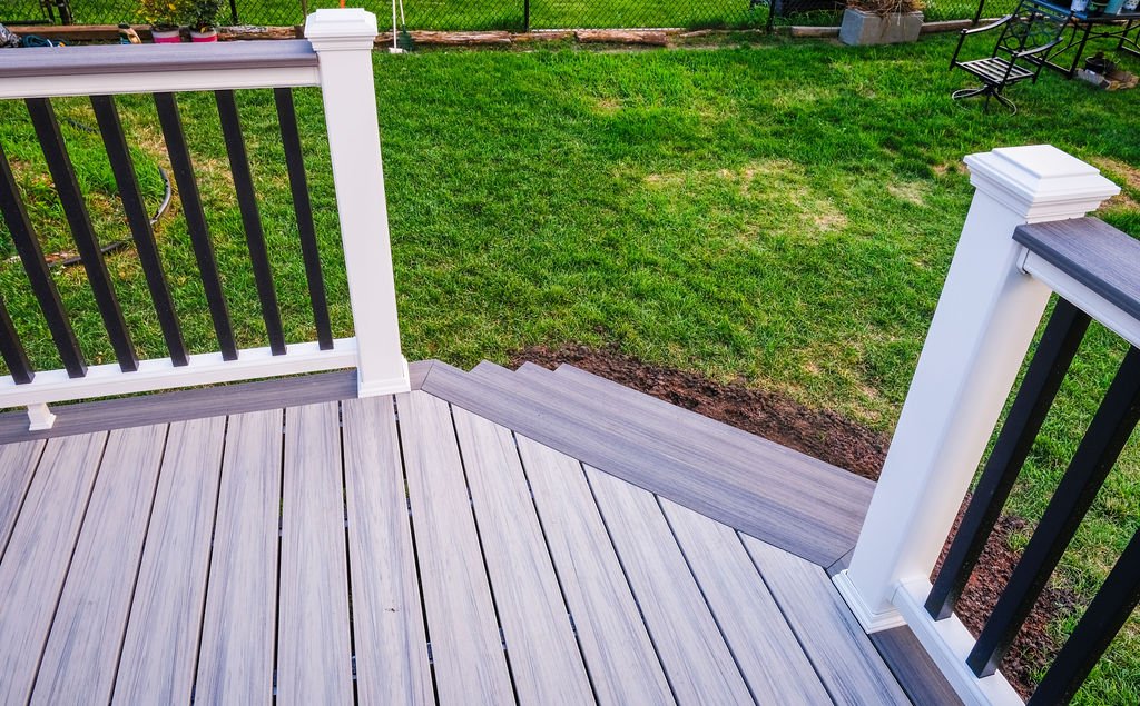root-down-remodeling-deck-builder-wisconsin-stairs.jpg