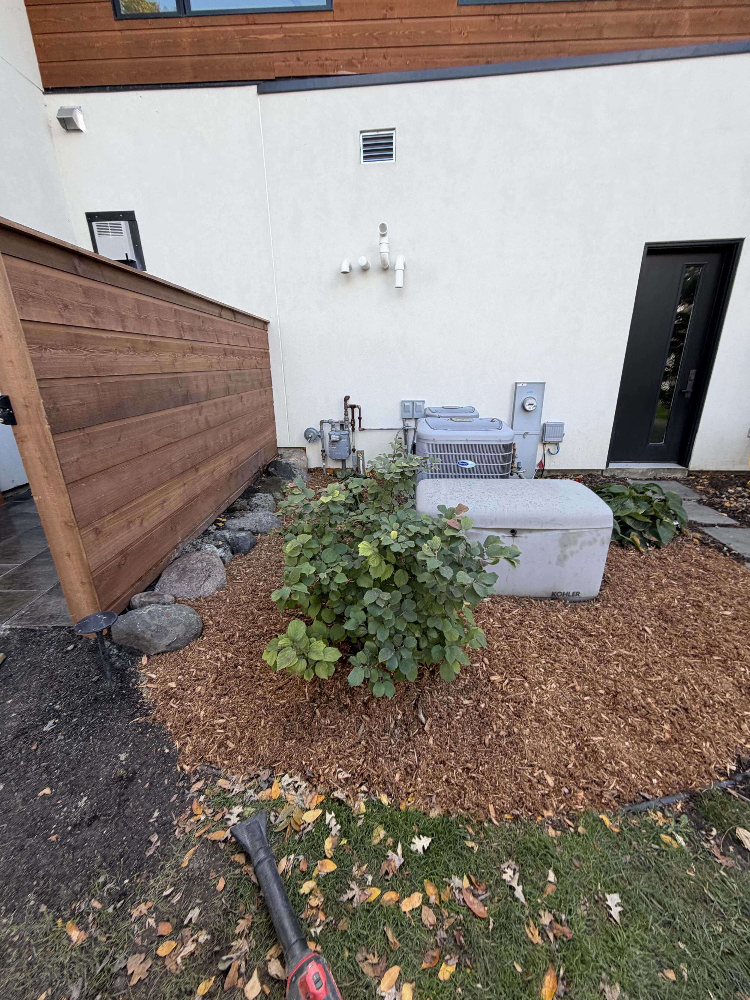 root-down-remodeling-Exterior-Remodel-Dog-Run.jpg