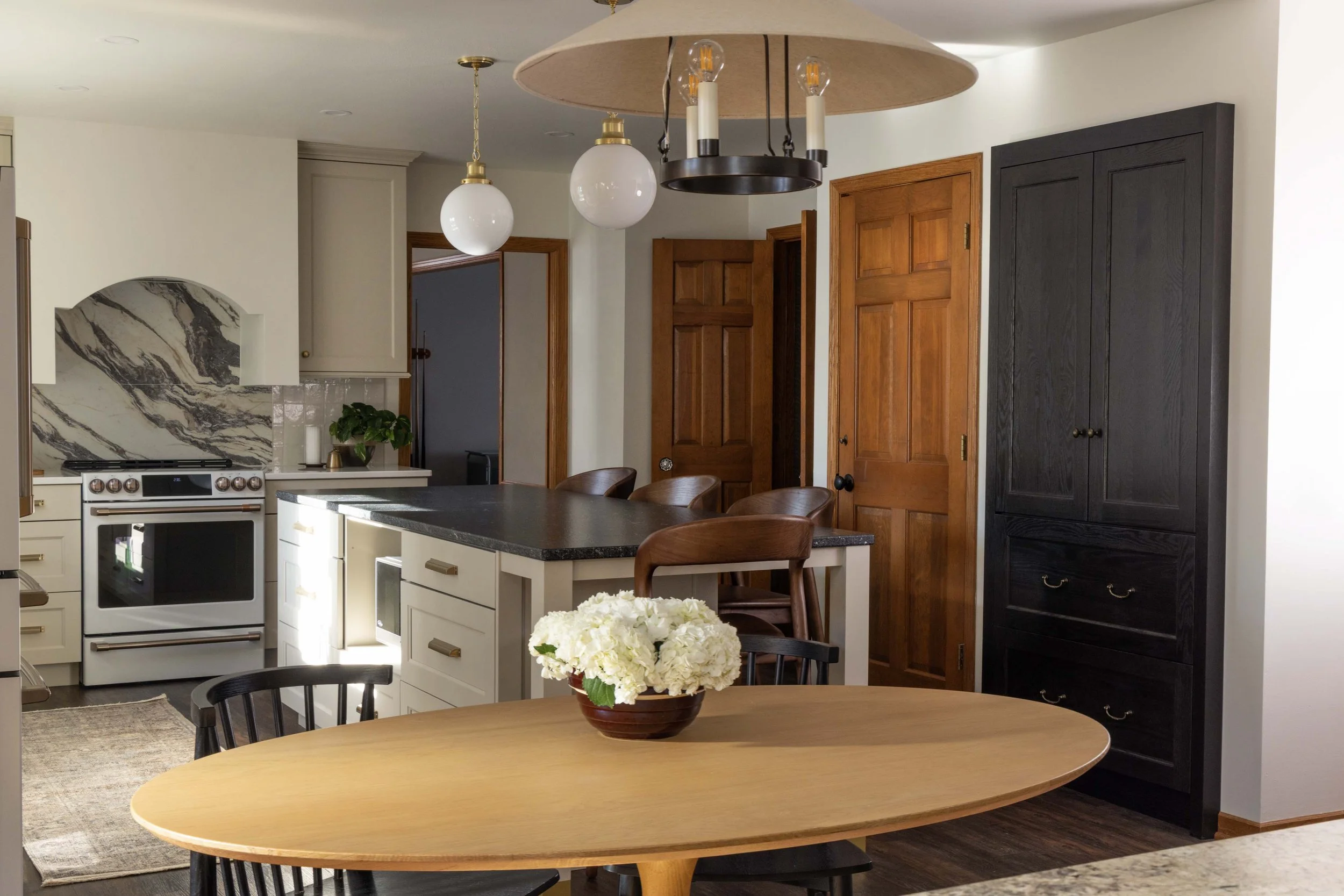 root-down-remodeling-kitchen-renovation-decor.jpg