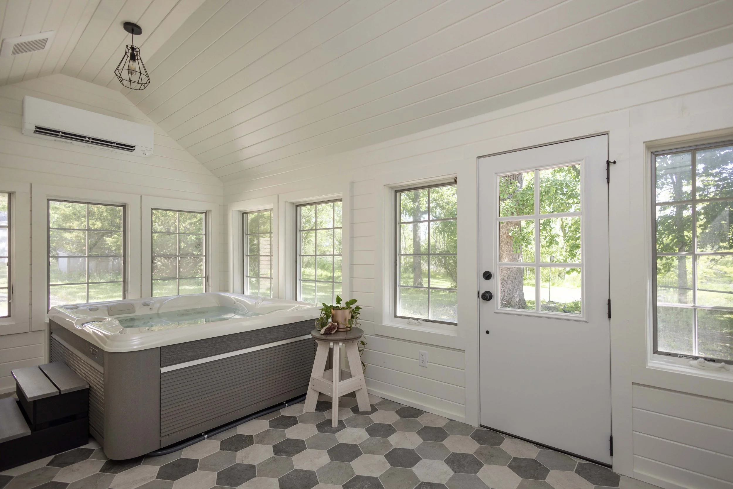 root-down-remodeling-hot-tub-hex-tile-spa-room.jpg
