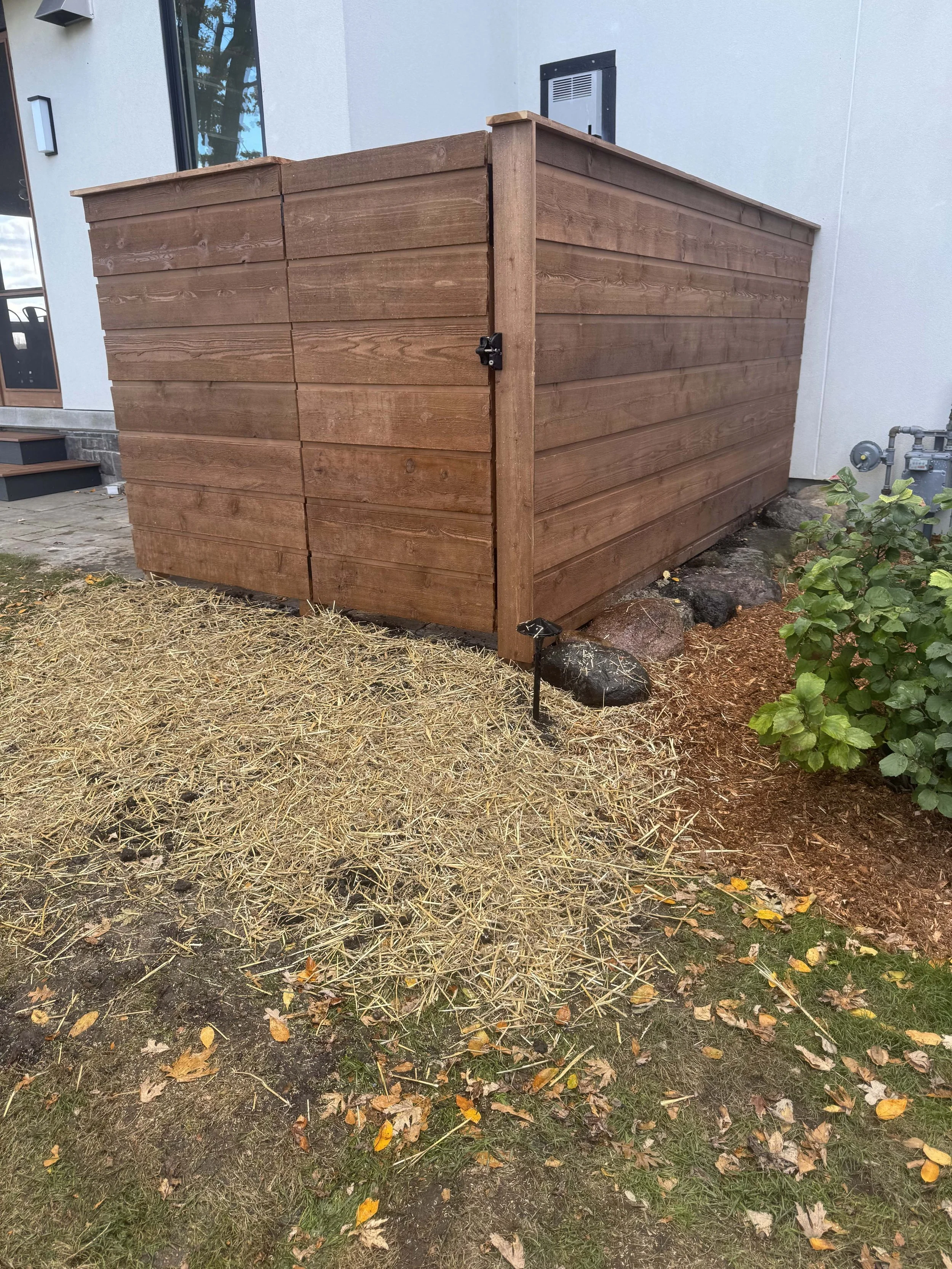 root-down-remodeling-Exterior-Dog-Run.jpg