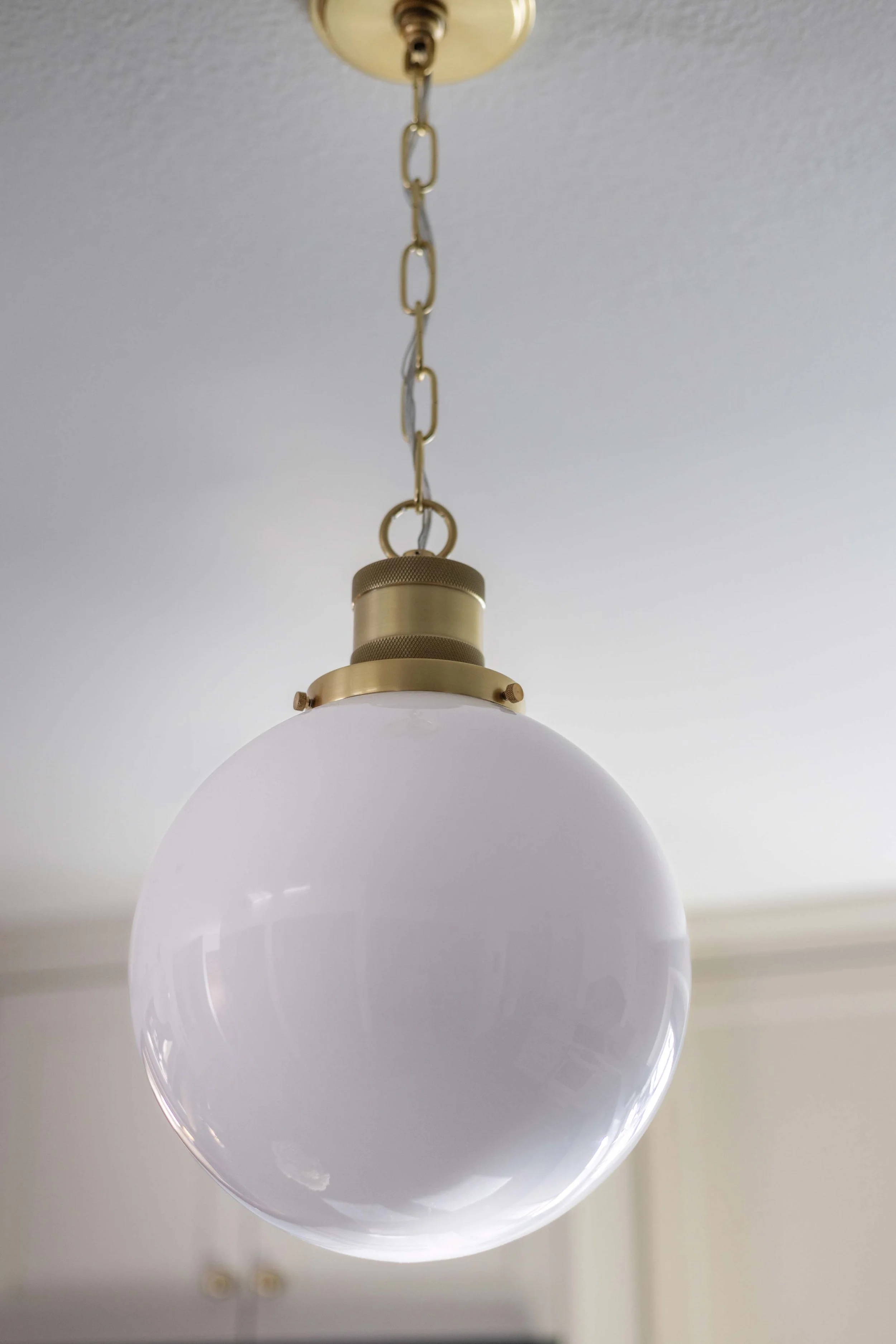 root-down-remodeling-kitchen-pendant-detail.jpg