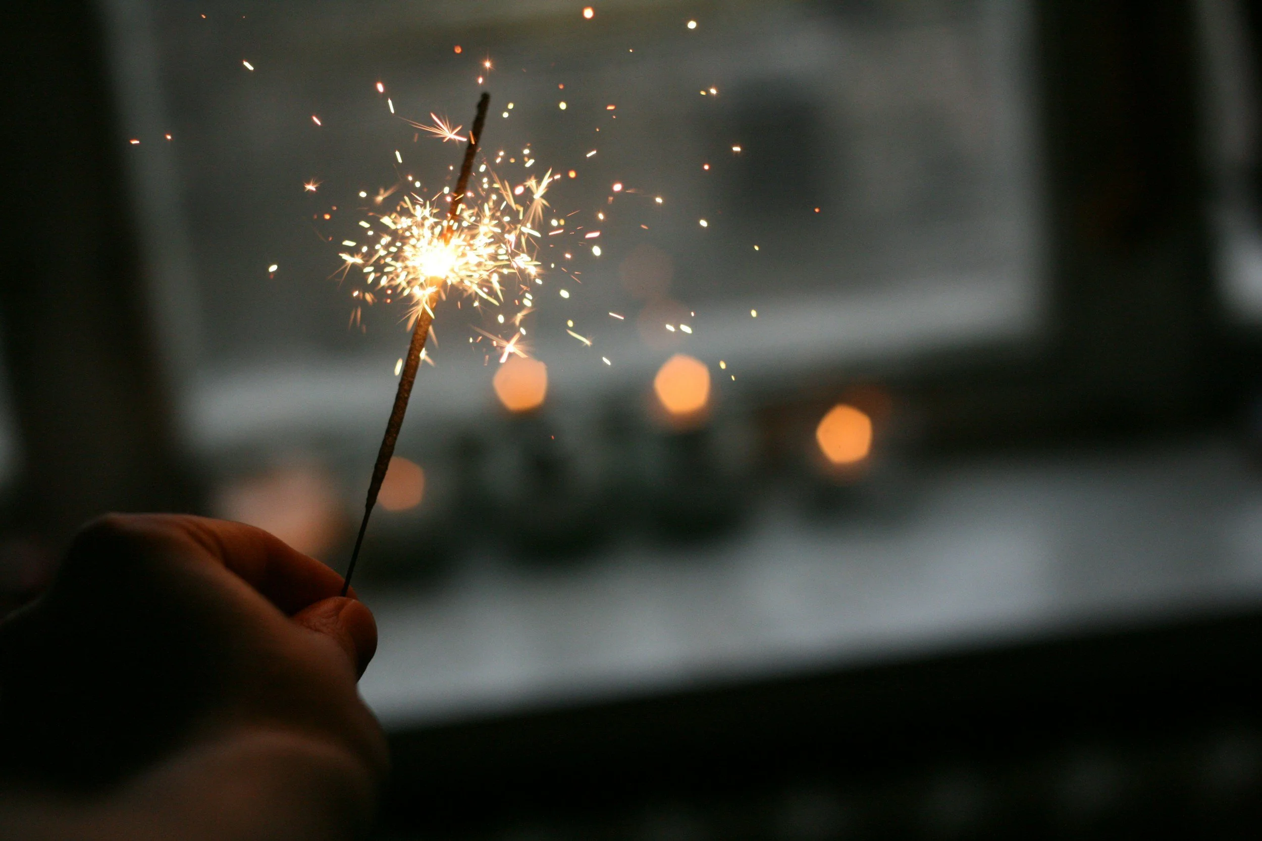 5 Tips for Setting New Year’s Resolutions You Can Stick to All Year
