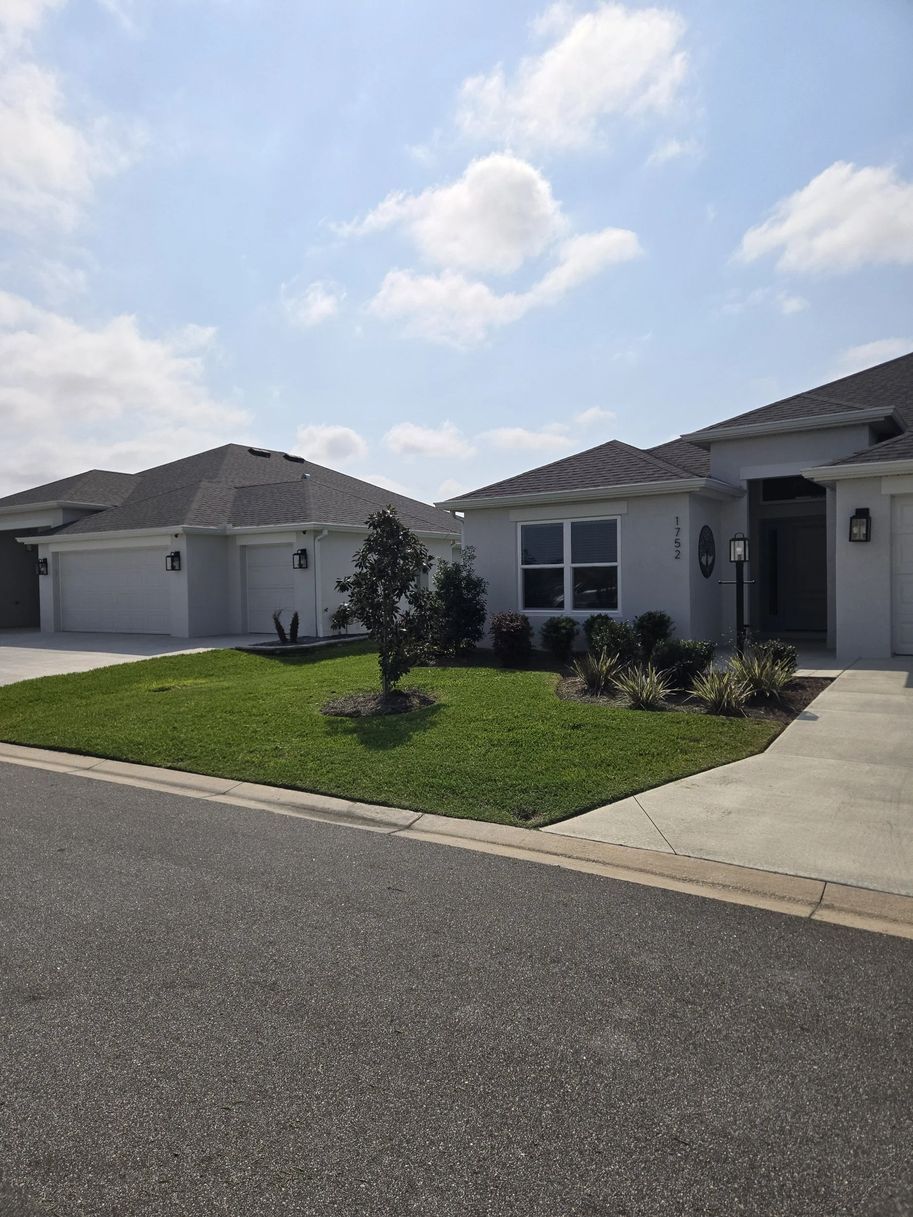 year round lawn care in the villages fl