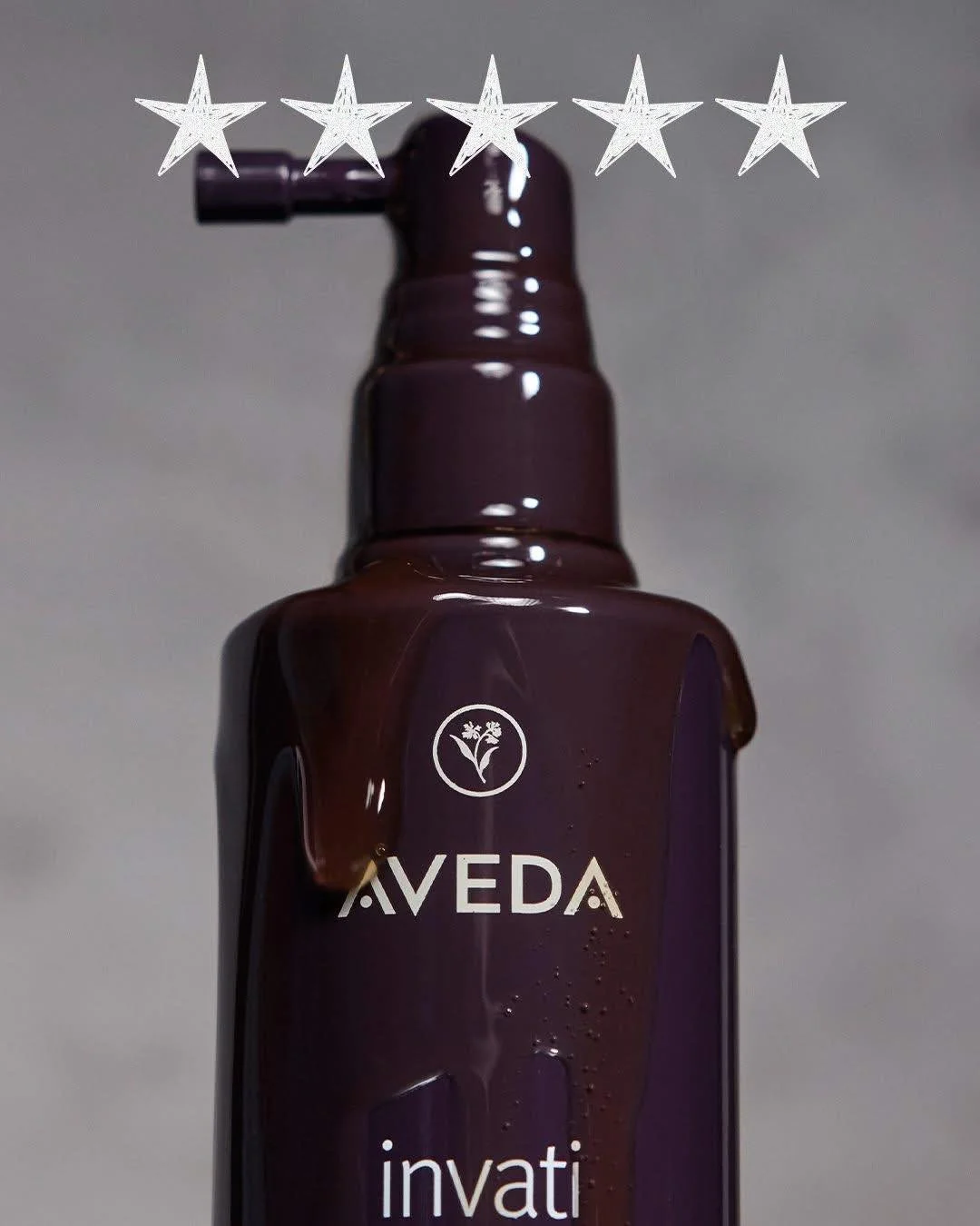 &ldquo;I applied the serum and left it in a while before I showered. My hair was so shiny and felt thicker. I've never experienced such a transformation. It&rsquo;s so luxurious.&rdquo; - Frances
​
Invati Ultra Advanced&trade; Revitalizing Scalp Seru