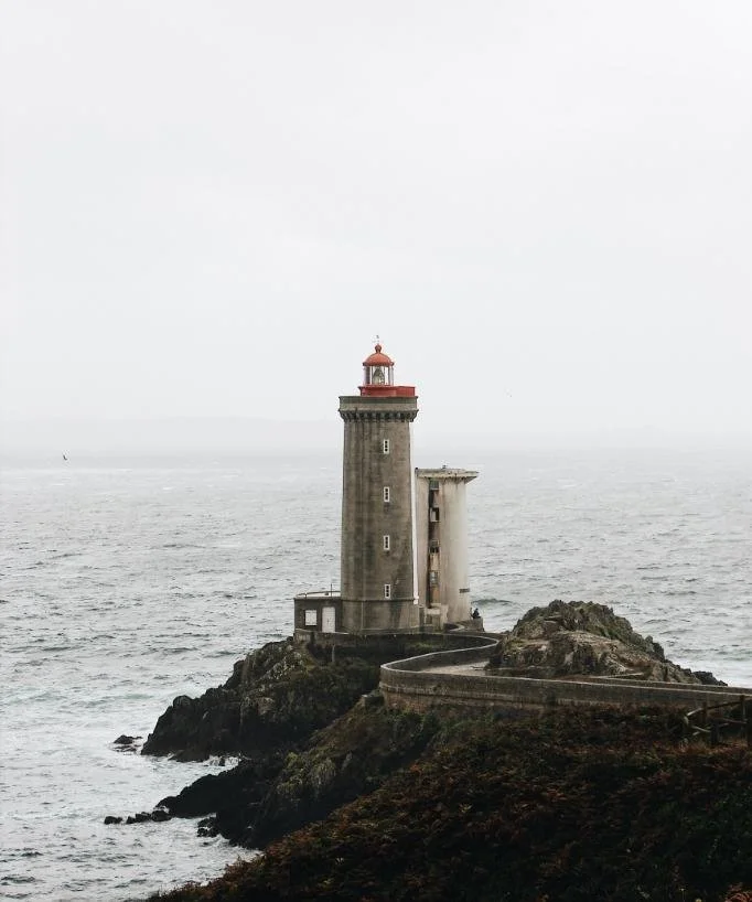 pexels-maël-balland-3099153 (1).jpg