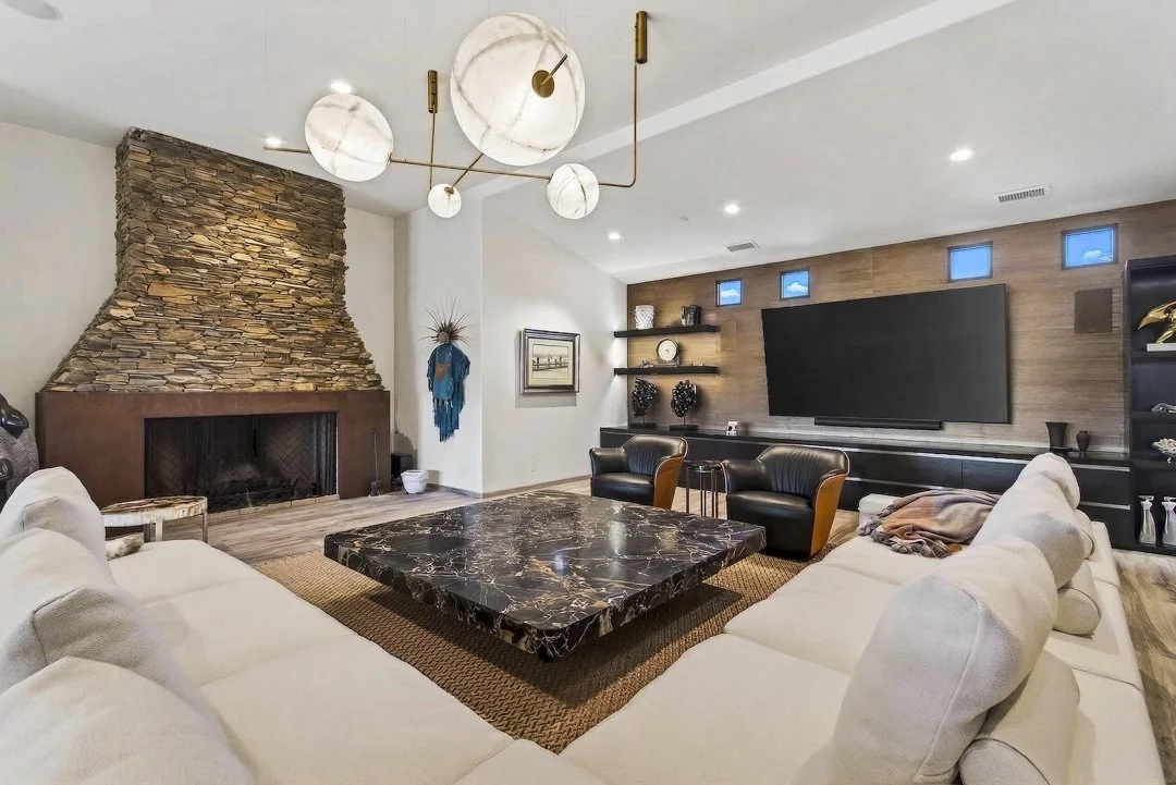sedona-west-sedona-custom-home-living-room-2353.jpg