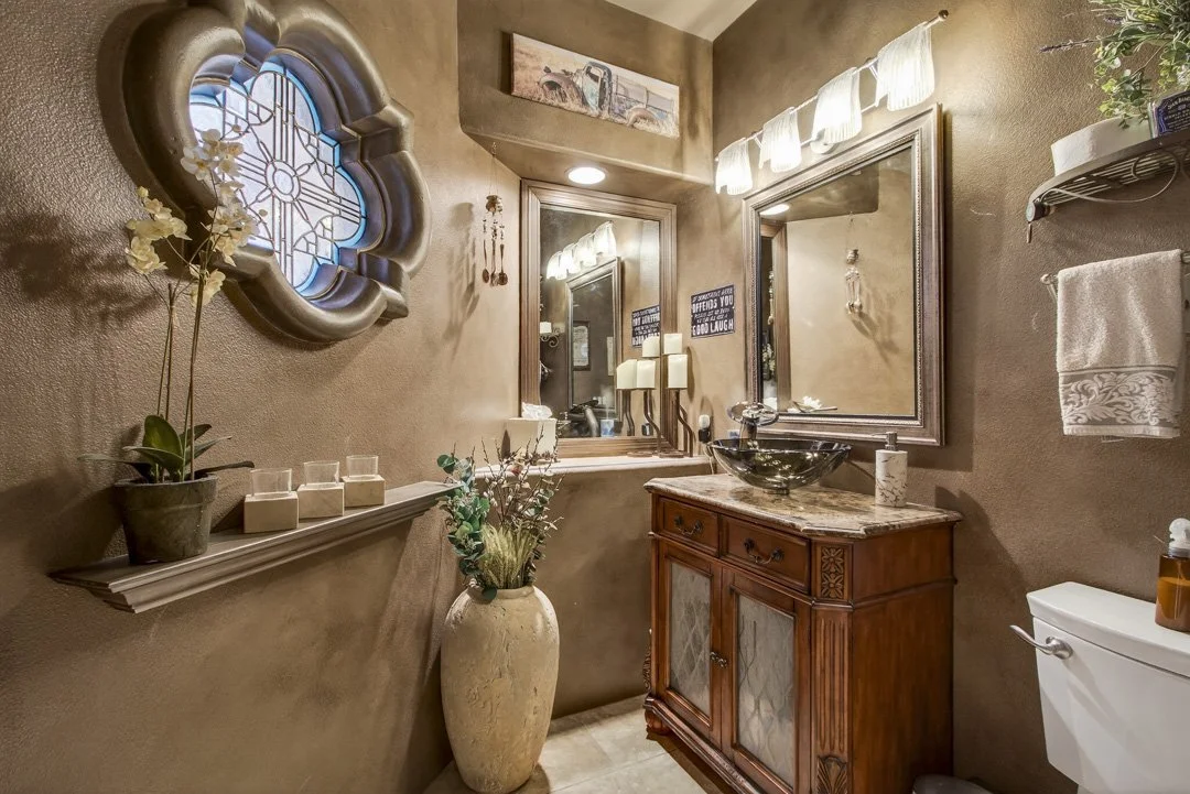 sedona-foothills-custom-home-bathroom-7300.jpg