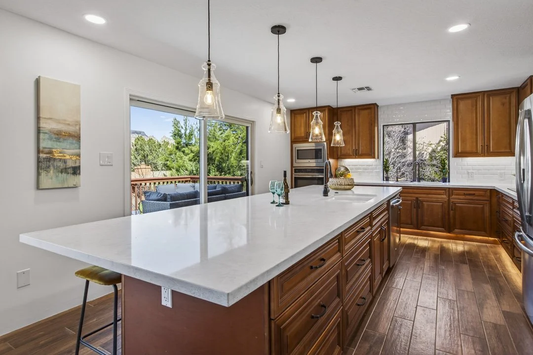 sedona-west-sedona-custom-home-kitchen-7103.jpg