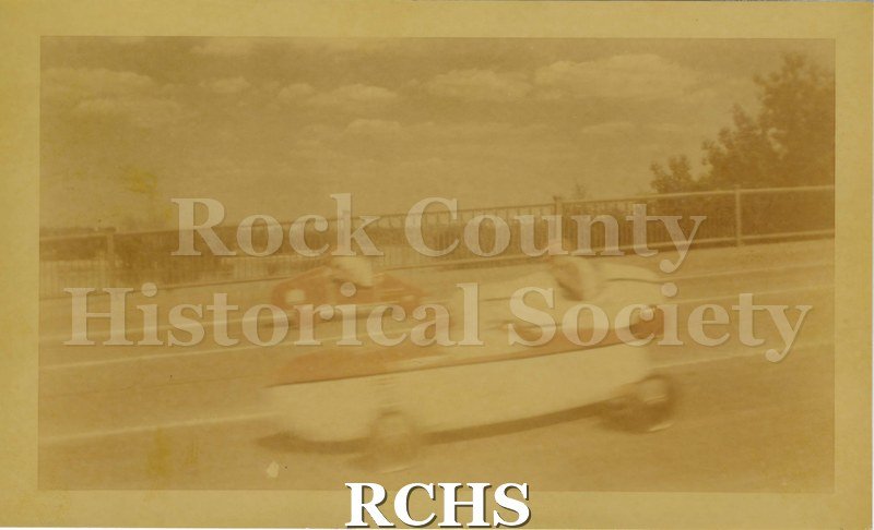 19811622-0af3c9e201a374bd853836ad.jpg