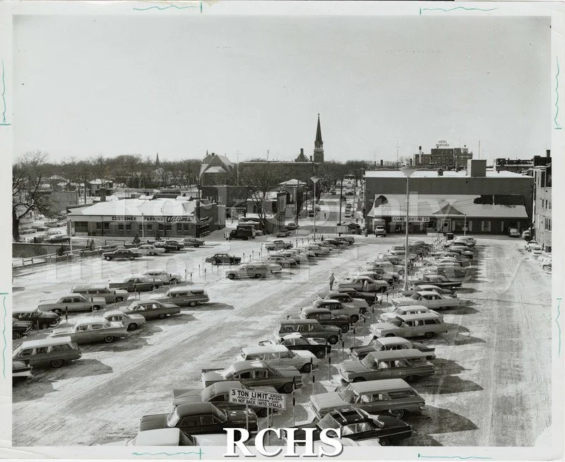 19671352-0bdc0be42a5fbef1537f5922.jpg