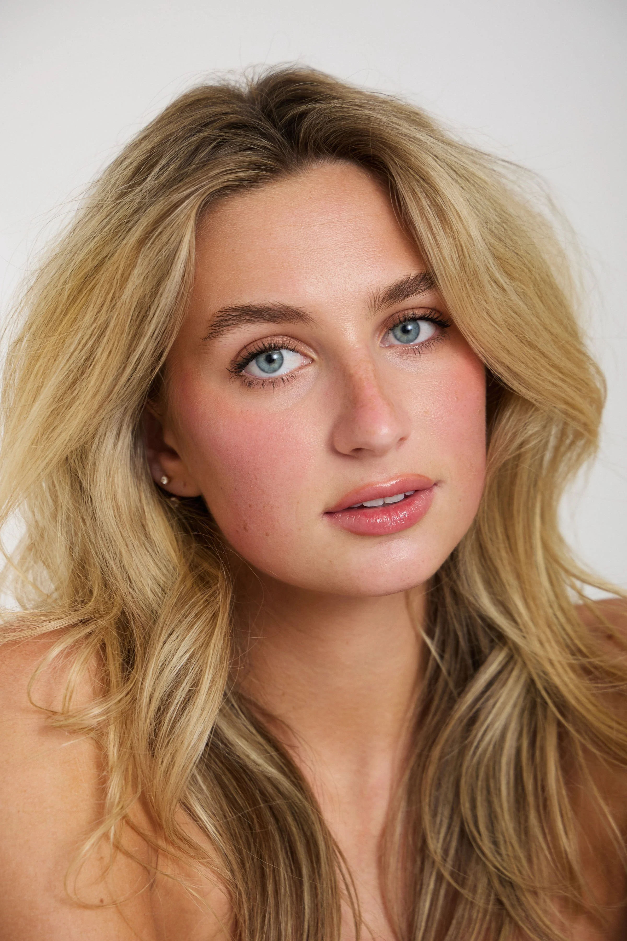 Zayan86918-retouched.jpg