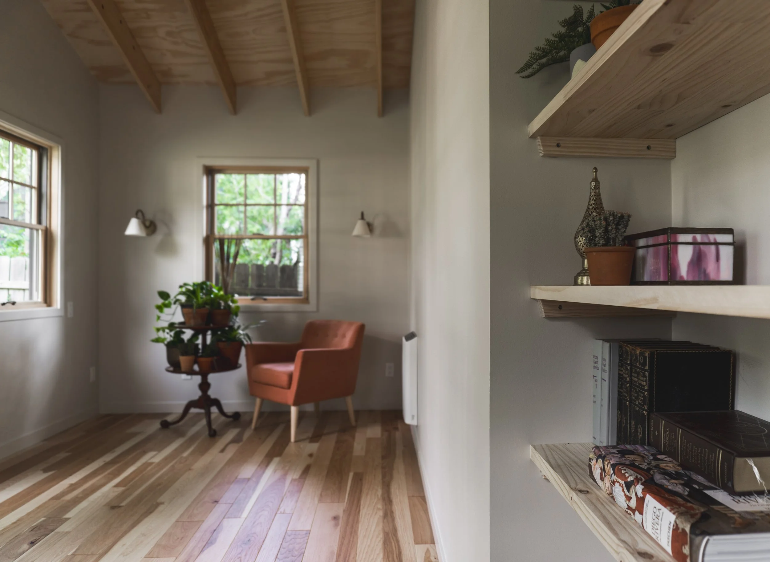 PEAR ST. – STUDIO & SAUNA