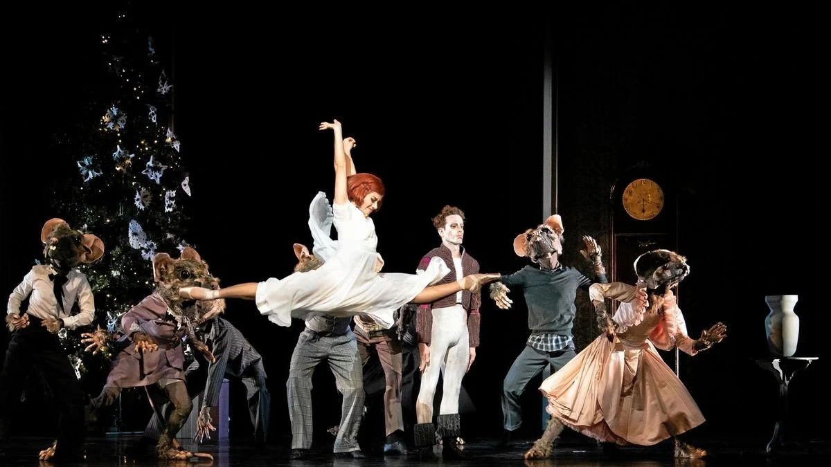 DER  NUSSKNACKER (OPER AM RHEIN)