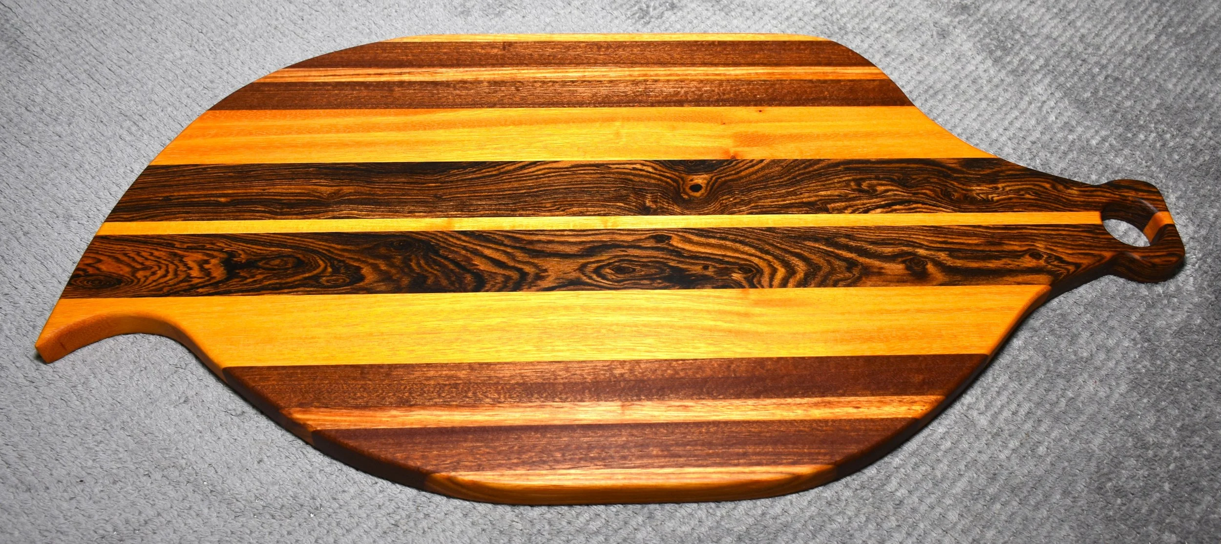 Charcuterie Board (Abstract Leaf)