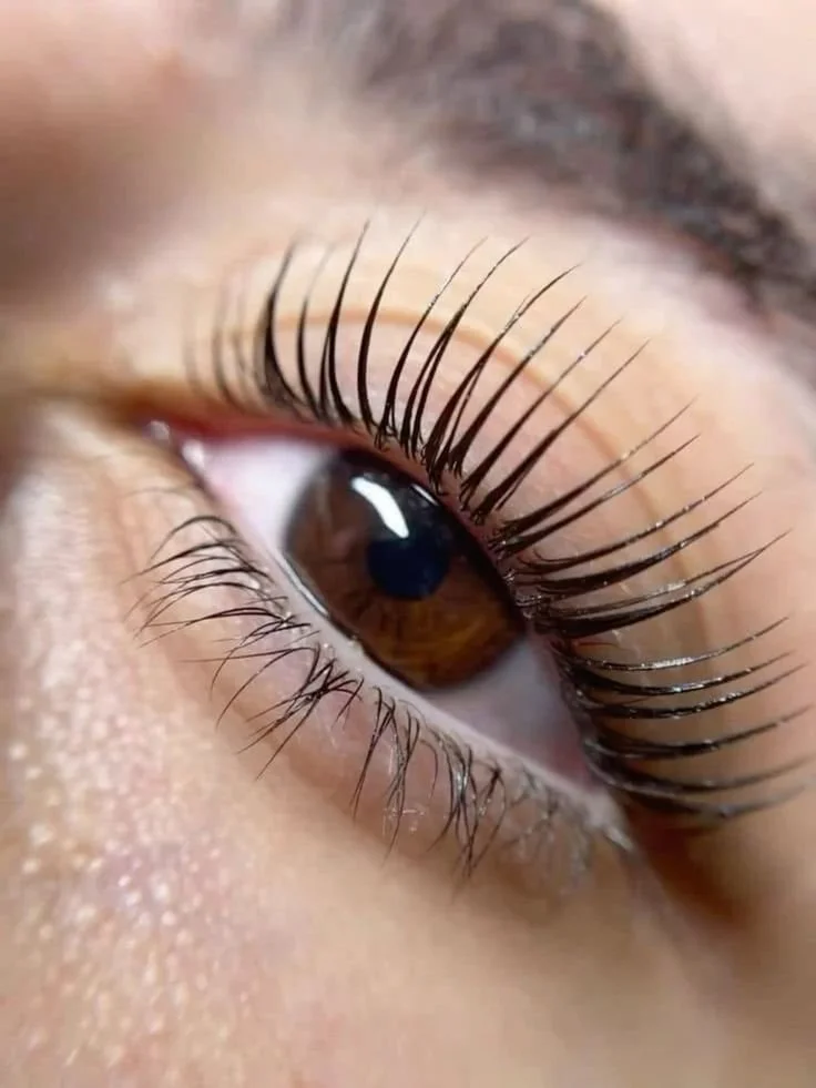 Laminazione ciglia.jpg