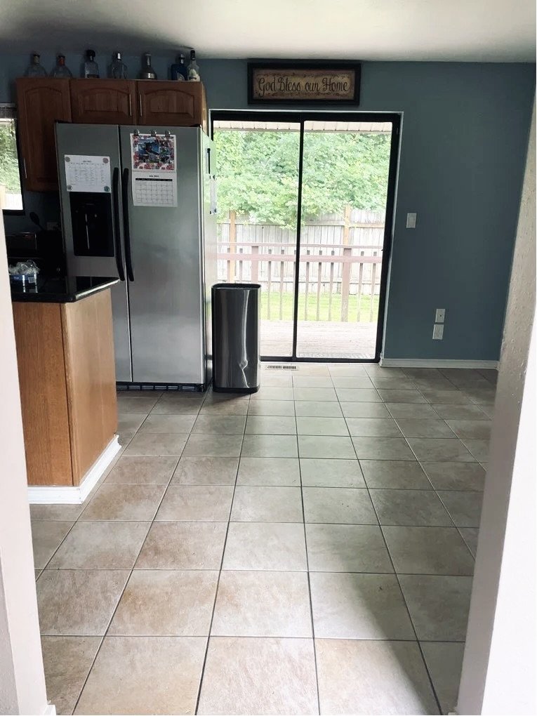 kitchen1 before.jpg