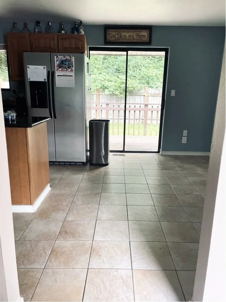 kitchen1 before.jpg