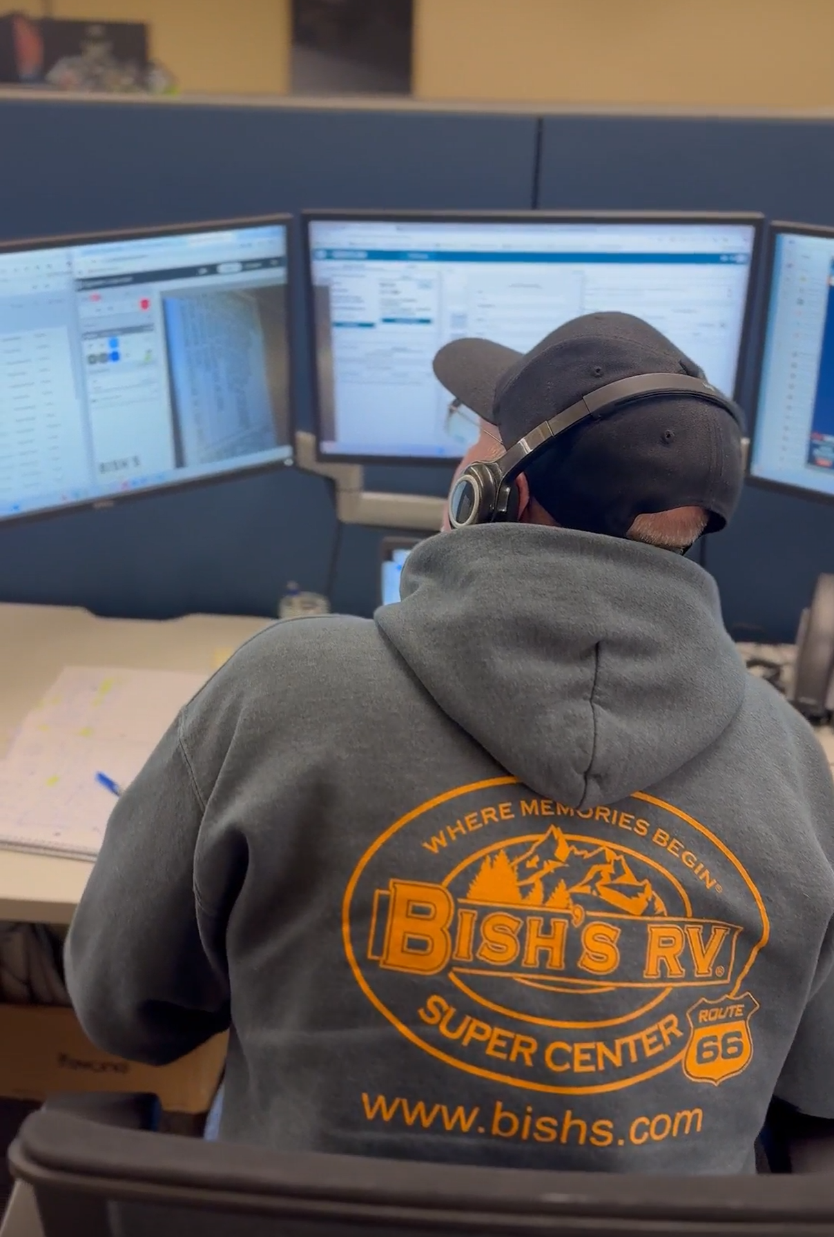An RVFix Technician on a video call with an RVFix Member - troubleshooting their RV issues