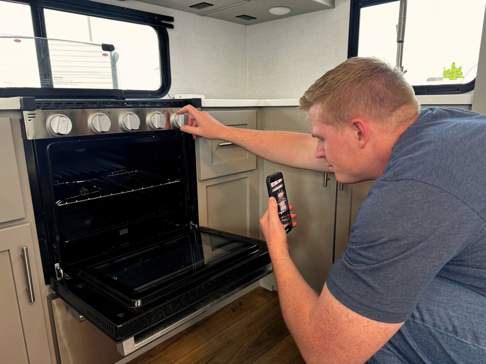 An example of an RVFix Video Call troubleshooting oven issues