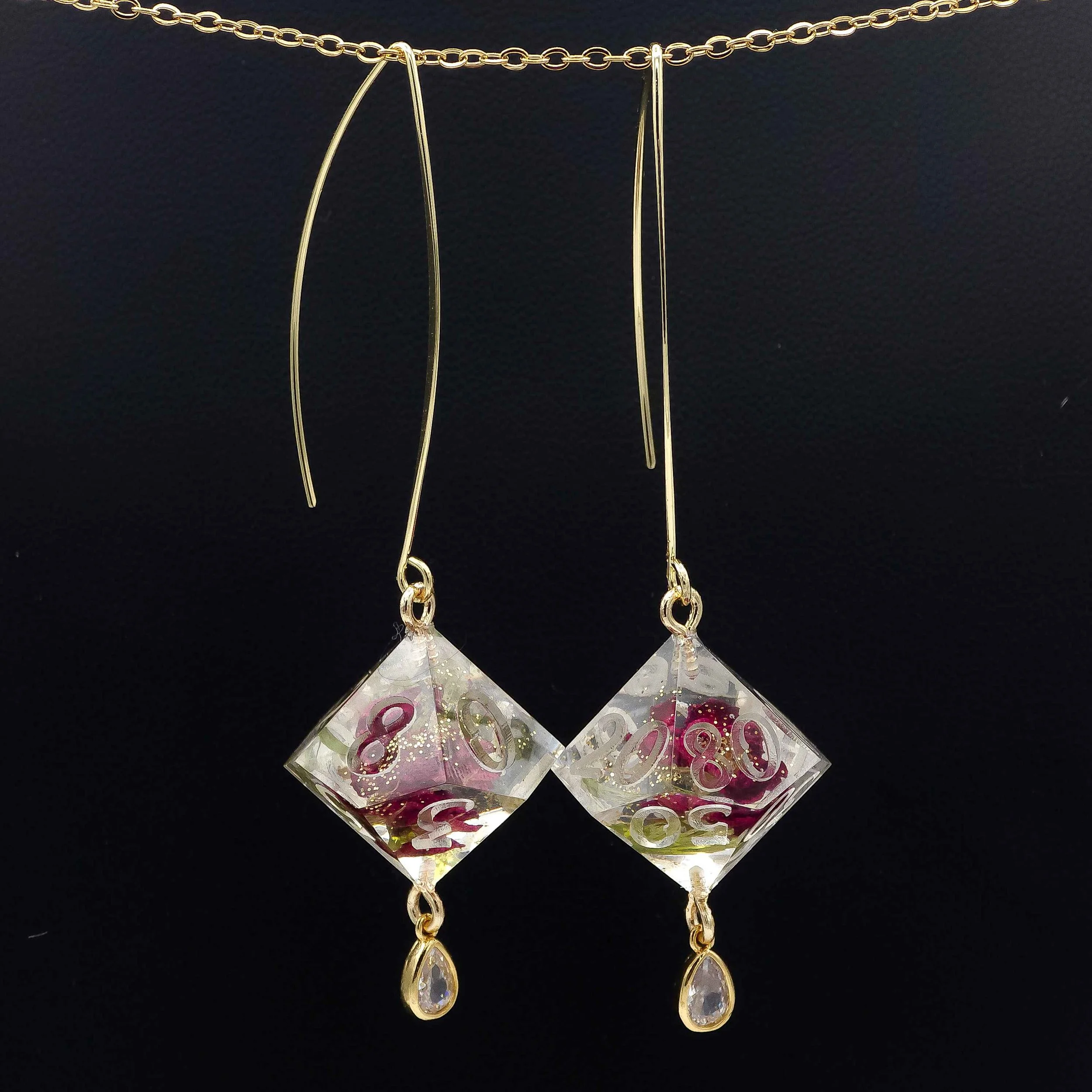 D10 Earings