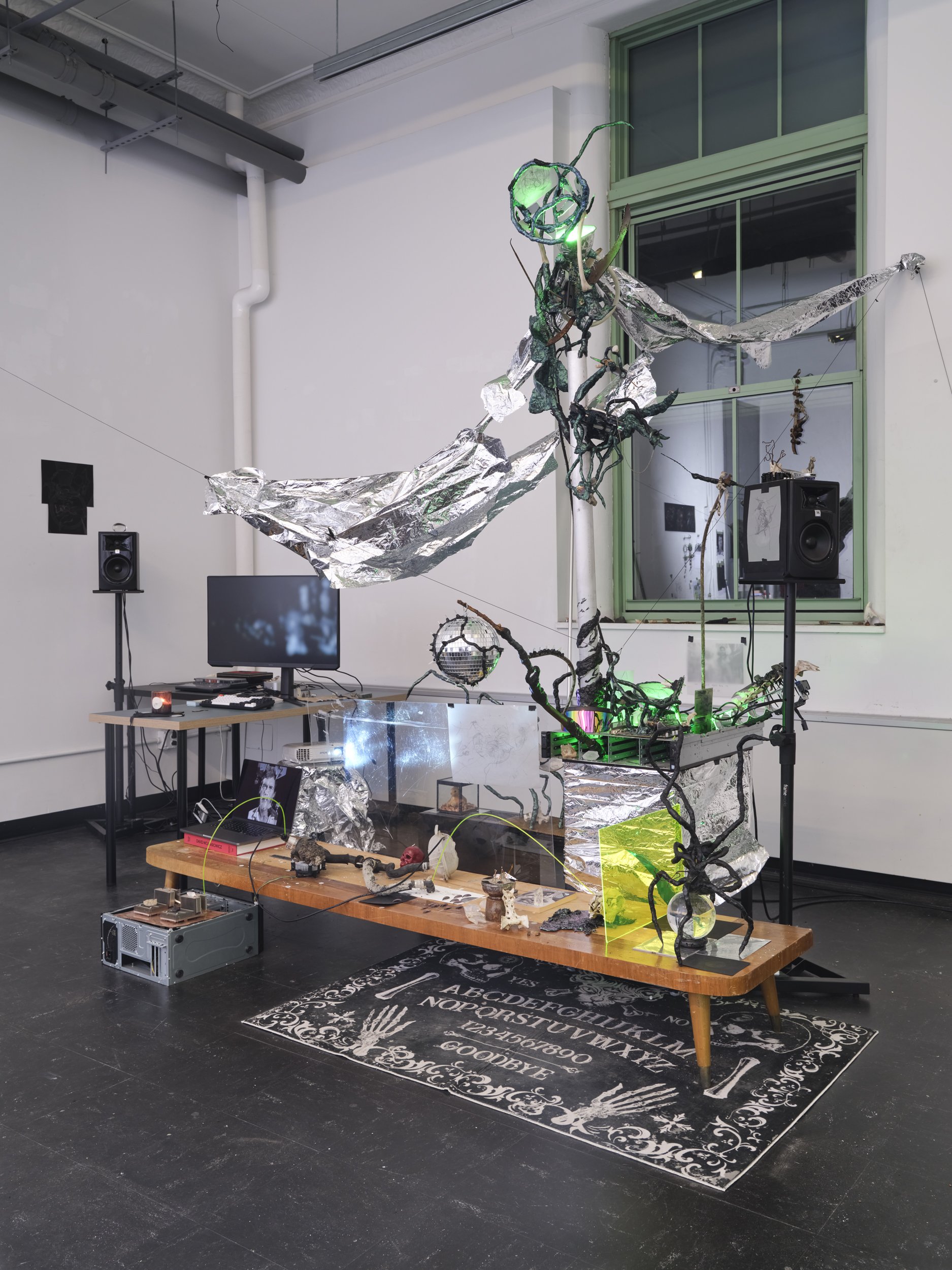 Christopher Tandy_8473_2500px_240dpi.jpg