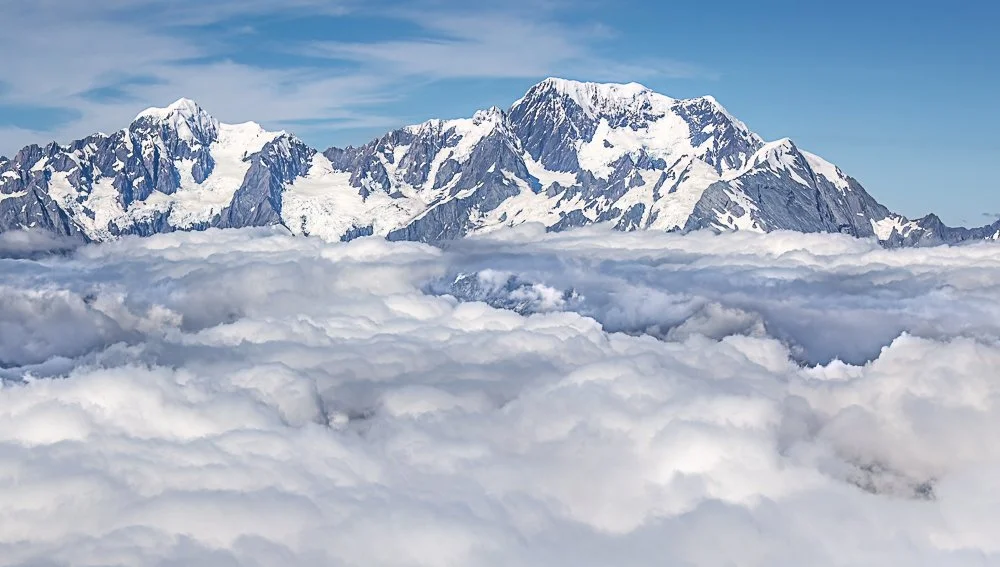 A Grade Digital - Axel Wagner - On Top of the World