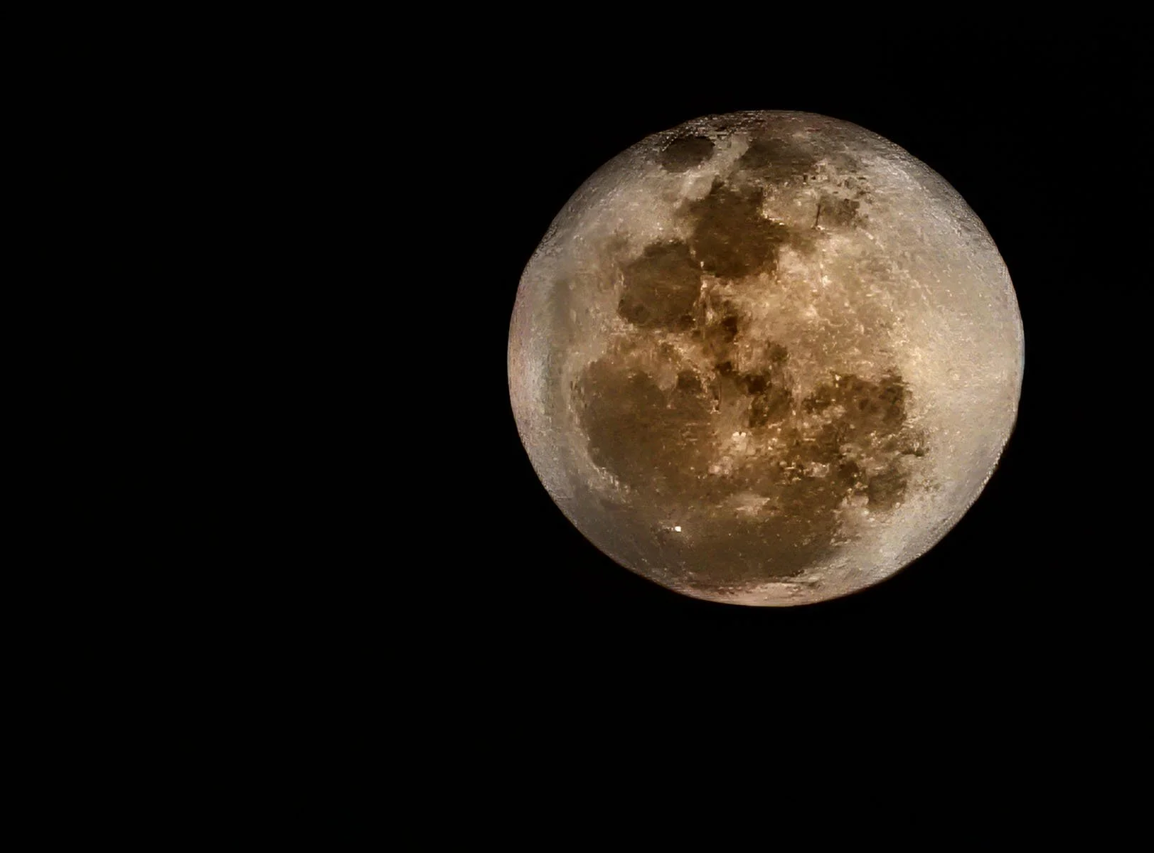 AB Grade Digital - Phillipa Grobler - Moon