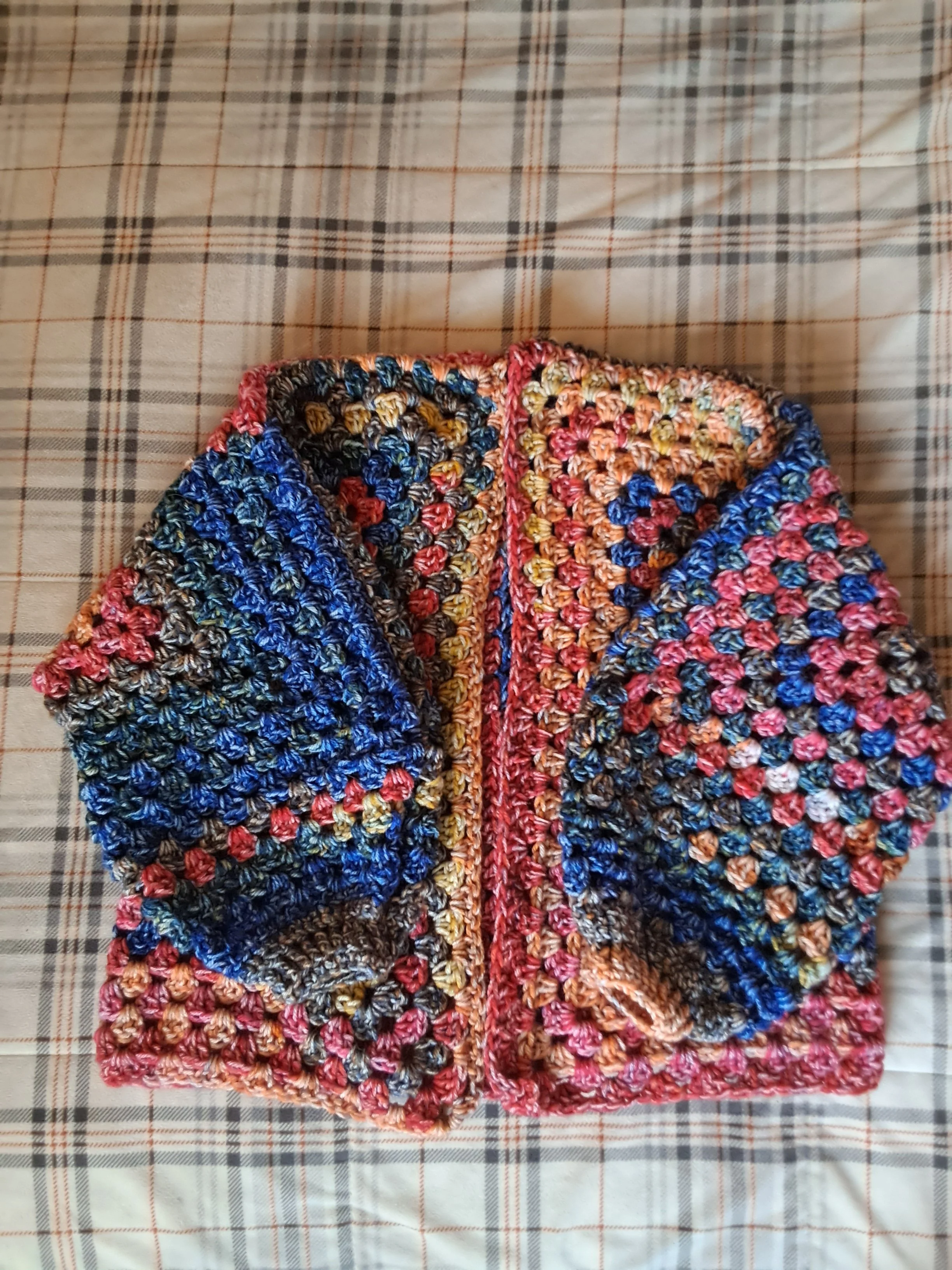 Hexigon Cardigan, sunset beach