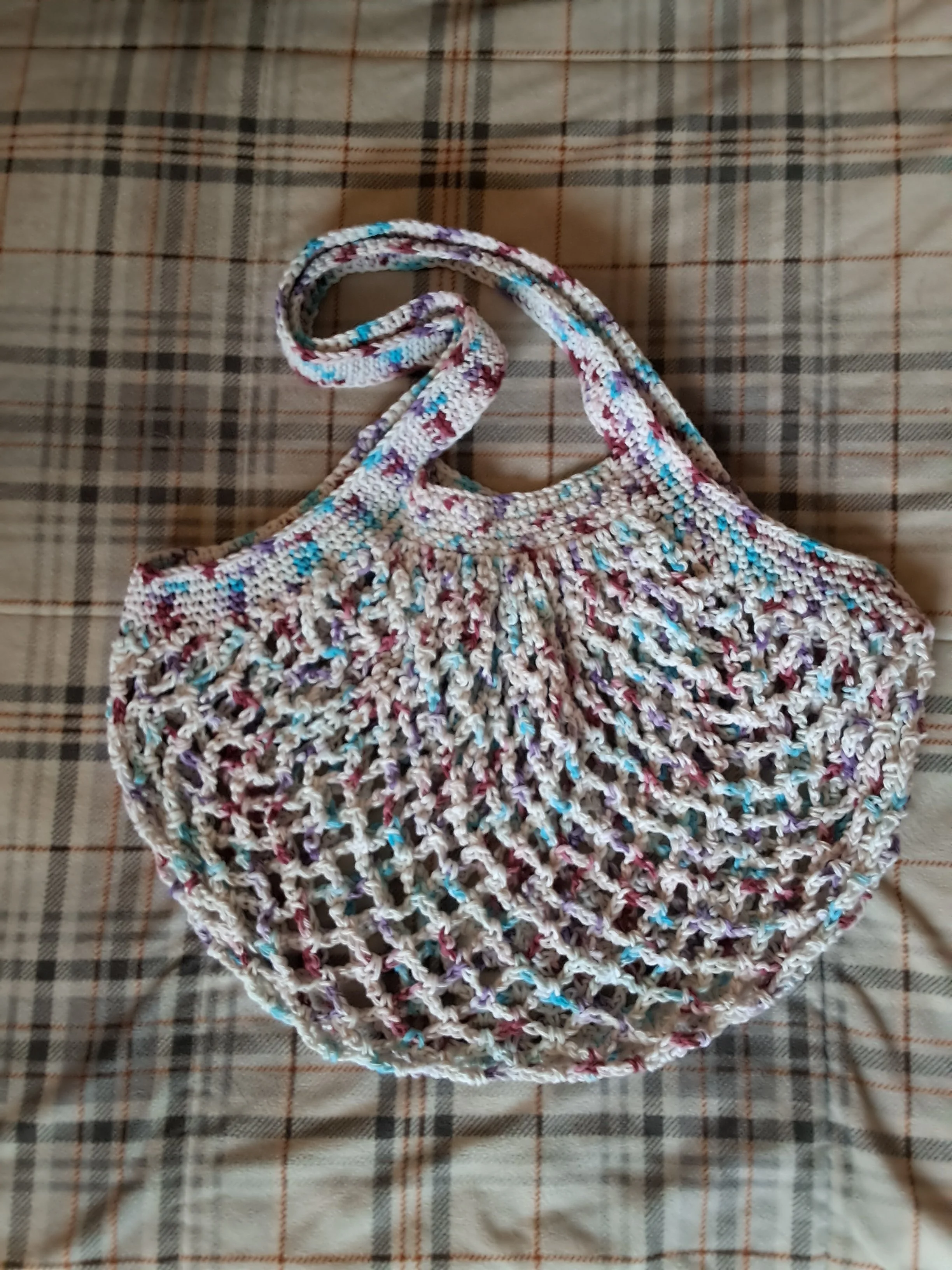 Mesh market bag, potpourri