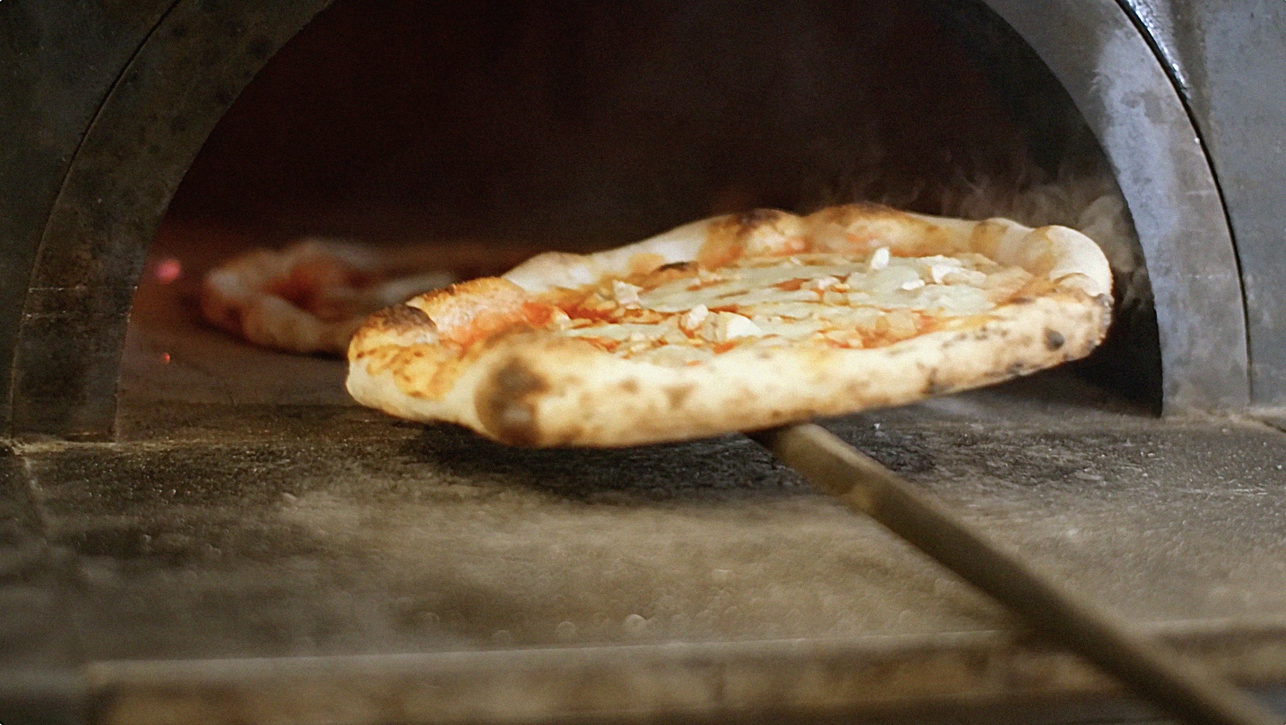Pizza-Oven-Video_Mobile-Fallback_Full.jpg