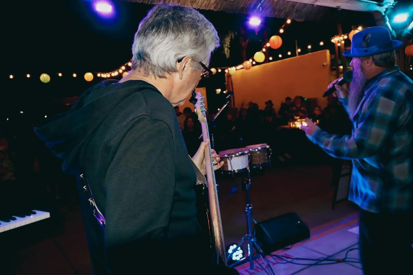LAST NIGHT AT TONY&rsquo;S PIZZARIA 🍕📸 #venturareggae #reggae @tonys_pizzaria