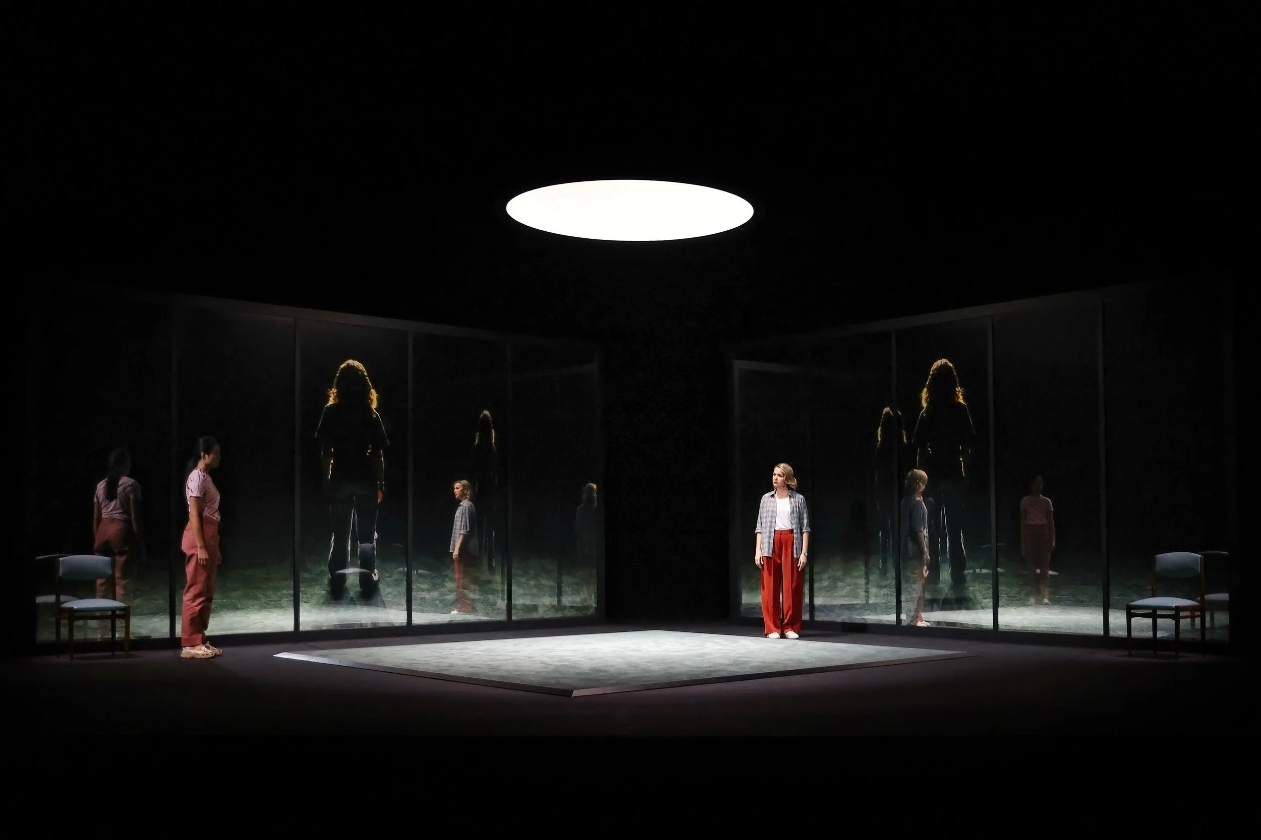 Juila_Sydney_STC_Justine Clarke_JessicaBentley_Credit_PrudenceUpton_001.jpg