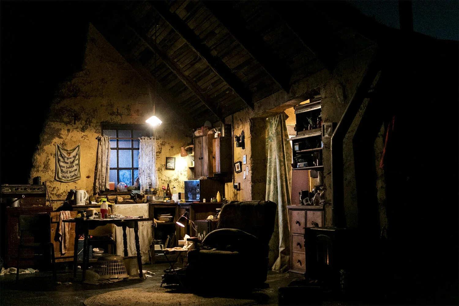 THE BEAUTY QUEEN OF LEENANE