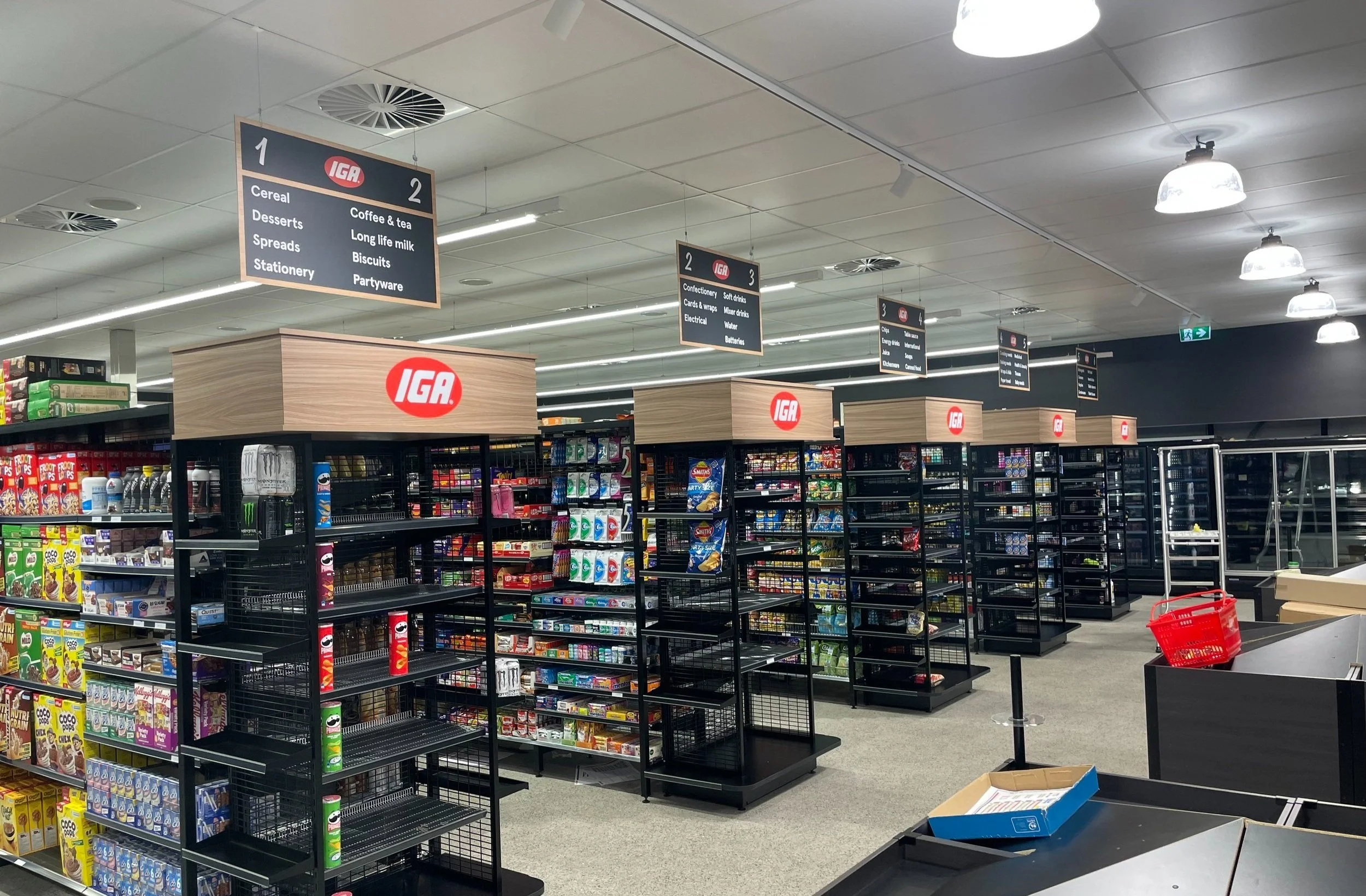 metcash-internal-and-external-shop-signage 2.jpg
