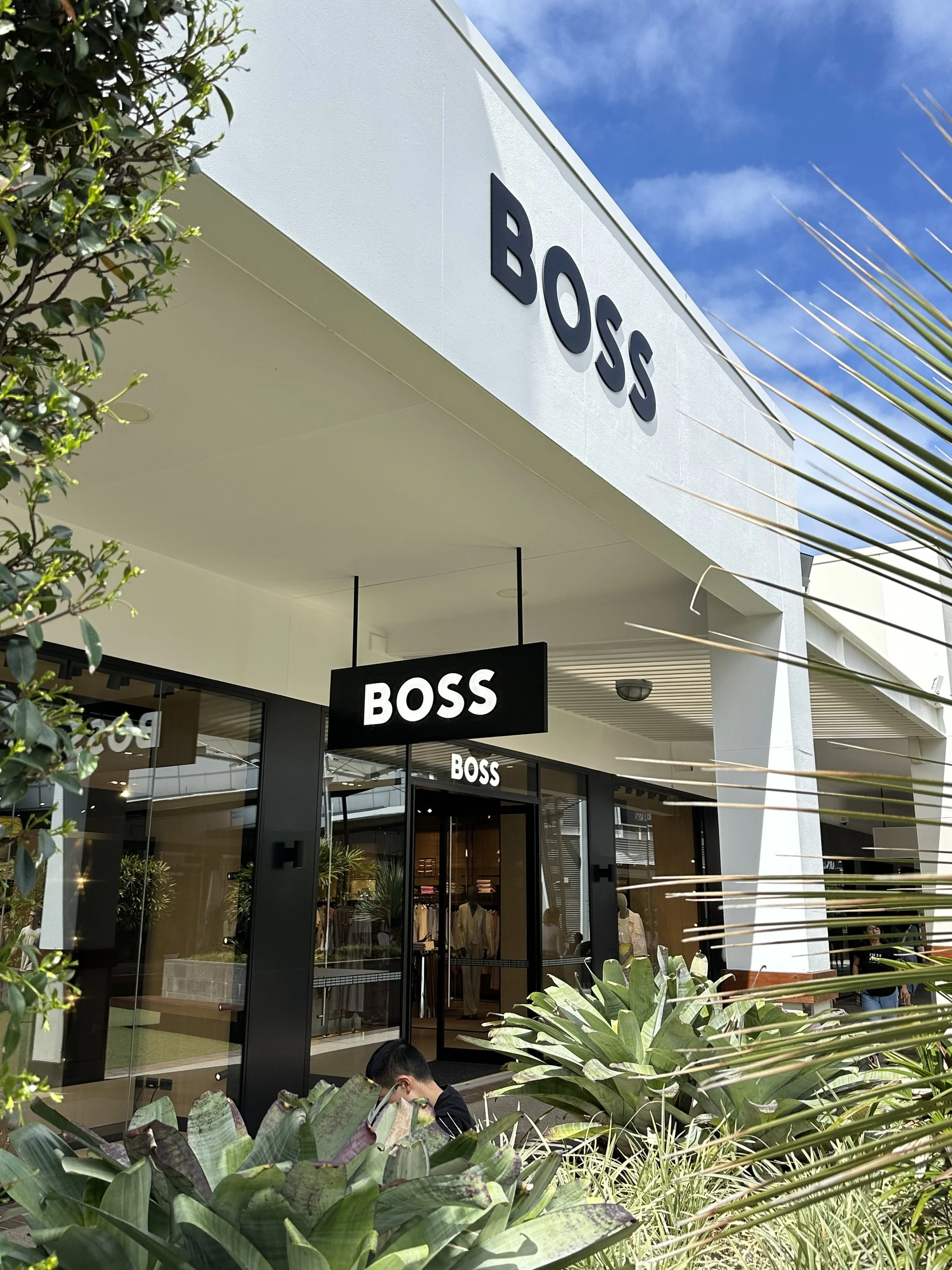 Gold Coast+Retail+Shopfront+Signage+Illuminated+Blade+Sign+3D+Lettering+Commercial+Installation.jpeg