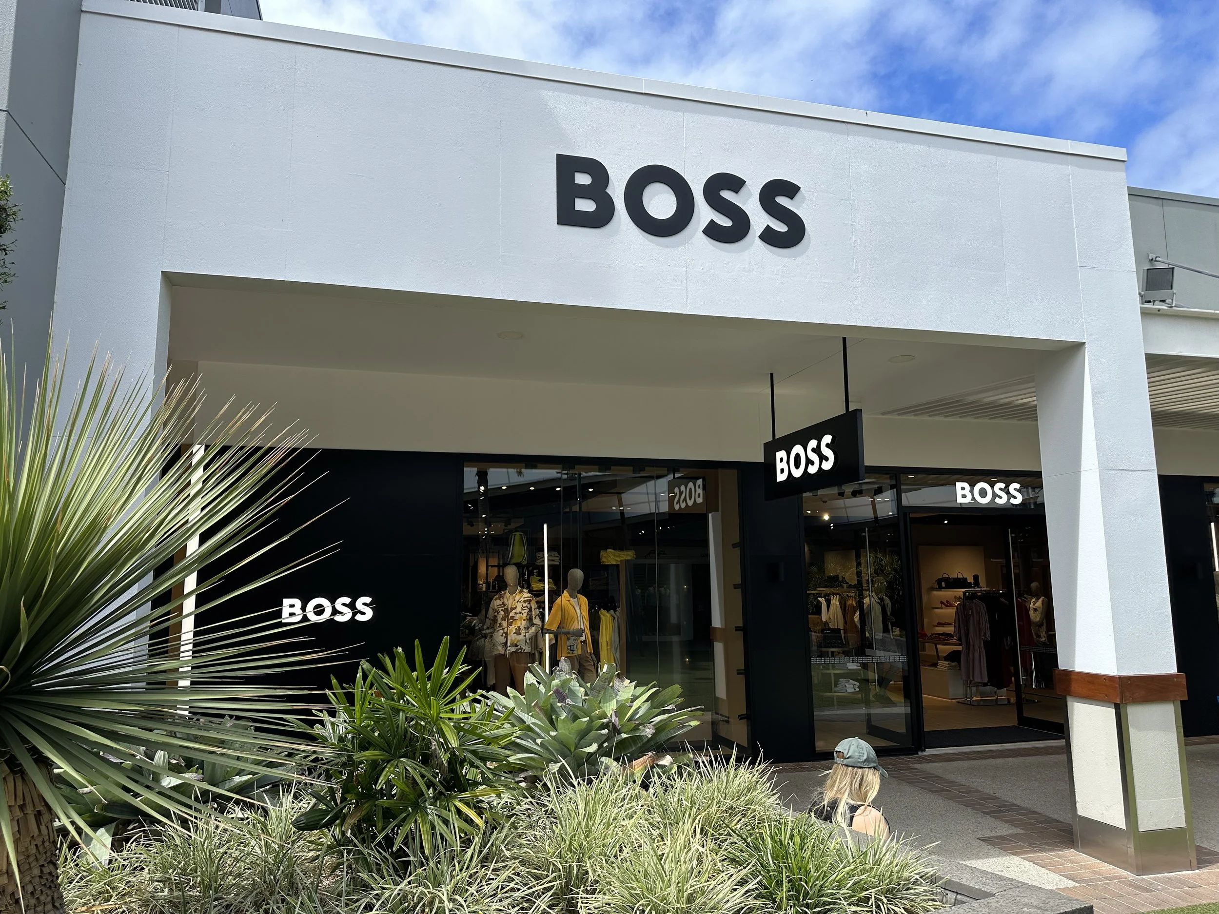 Gold Coast+Retail+Shopfront+Signage+Illuminated+Blade+Sign+3D+Lettering+Commercial+Installation2.jpeg