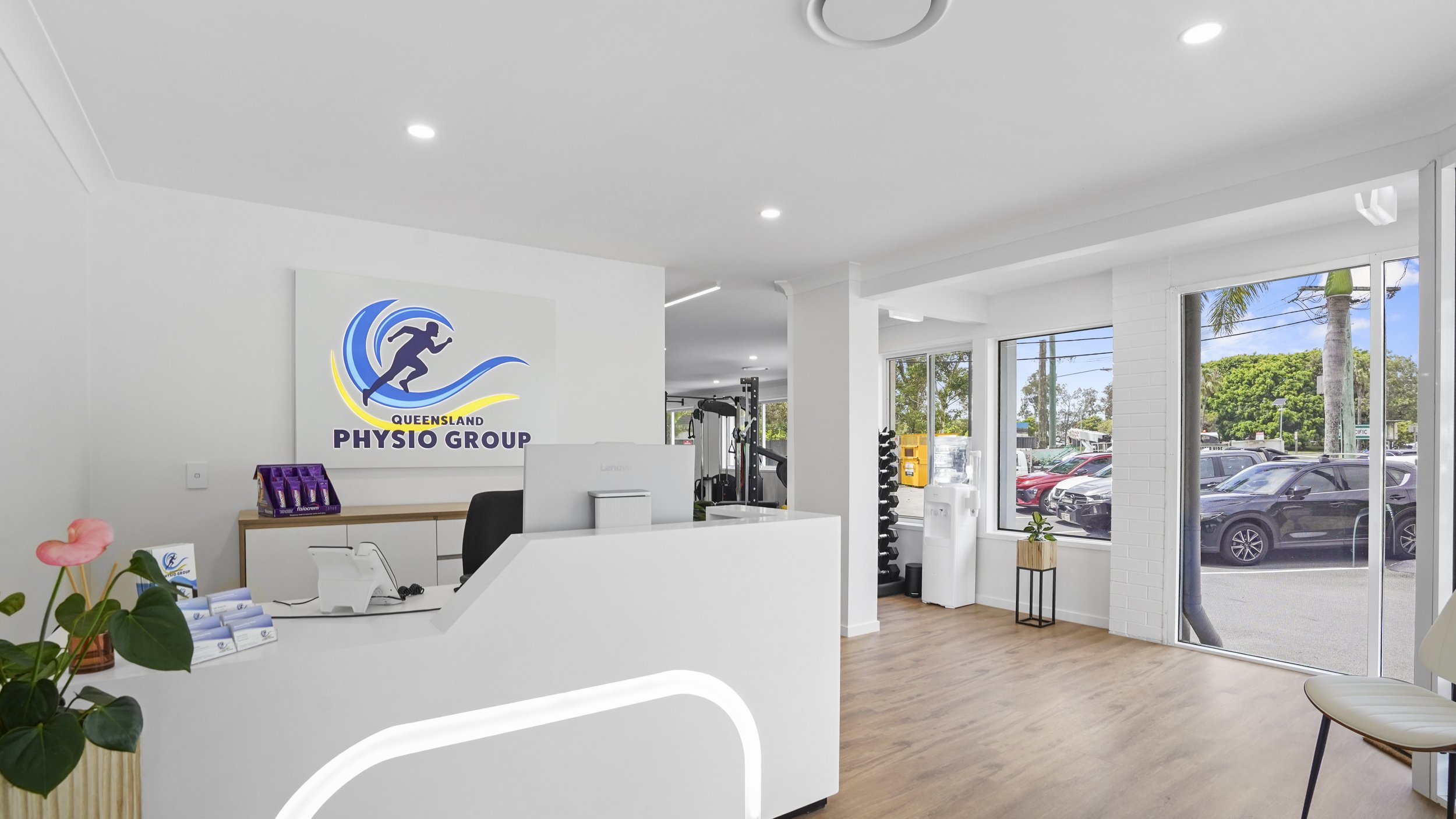 Gold+Coast+Lightbox+Signage+Commercial+Fitout+Shopfront+Illuminated+Signs+Physio+Installation 6.JPG