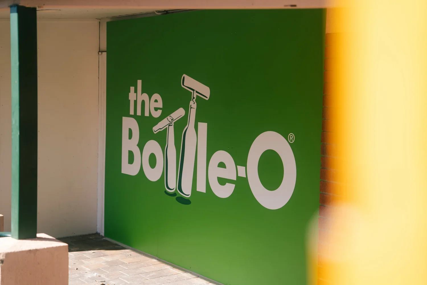 Bottle-O External & Internal Signage (4).webp